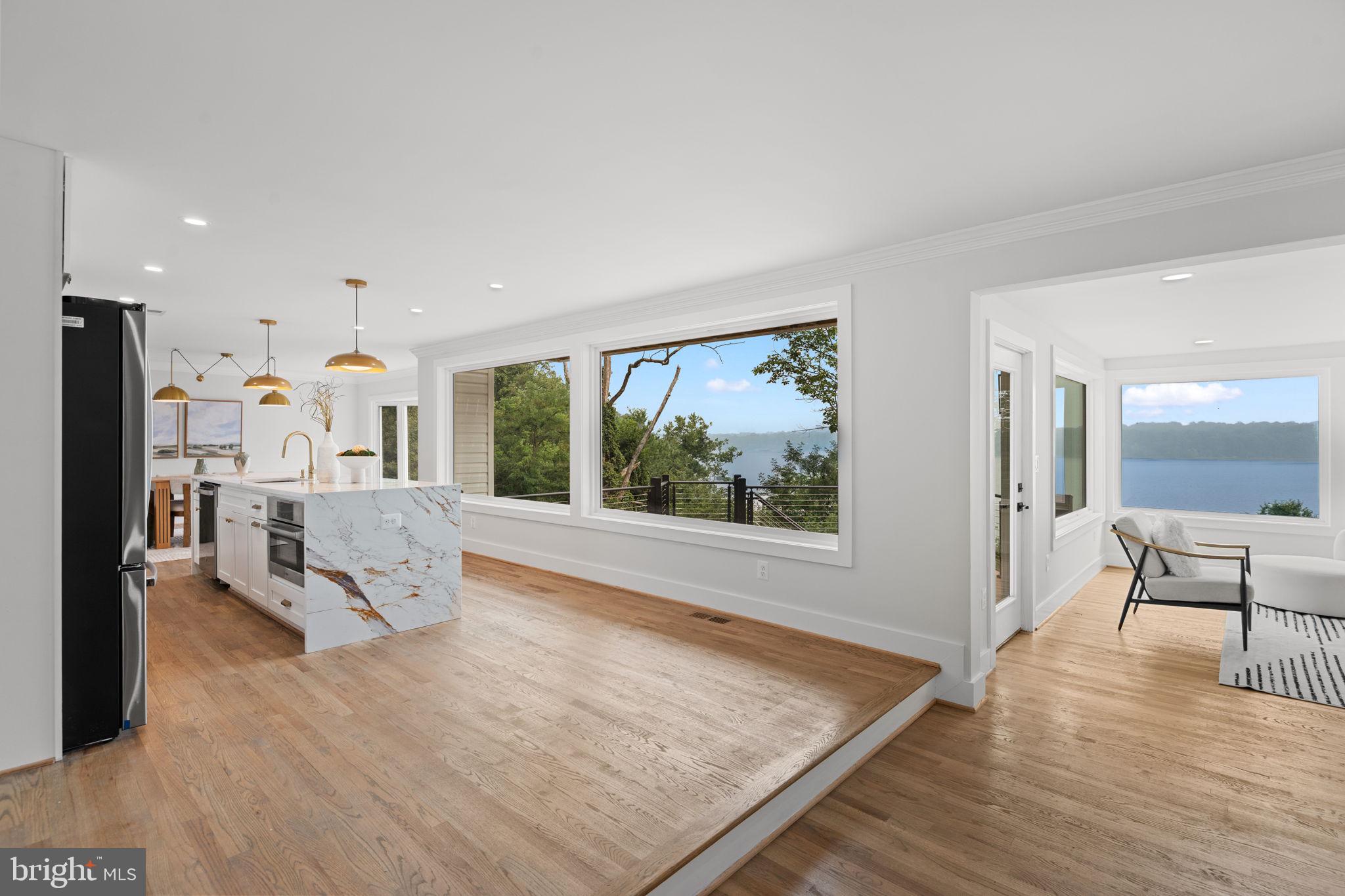 INDIAN QUEEN OVERLOOK - Residential