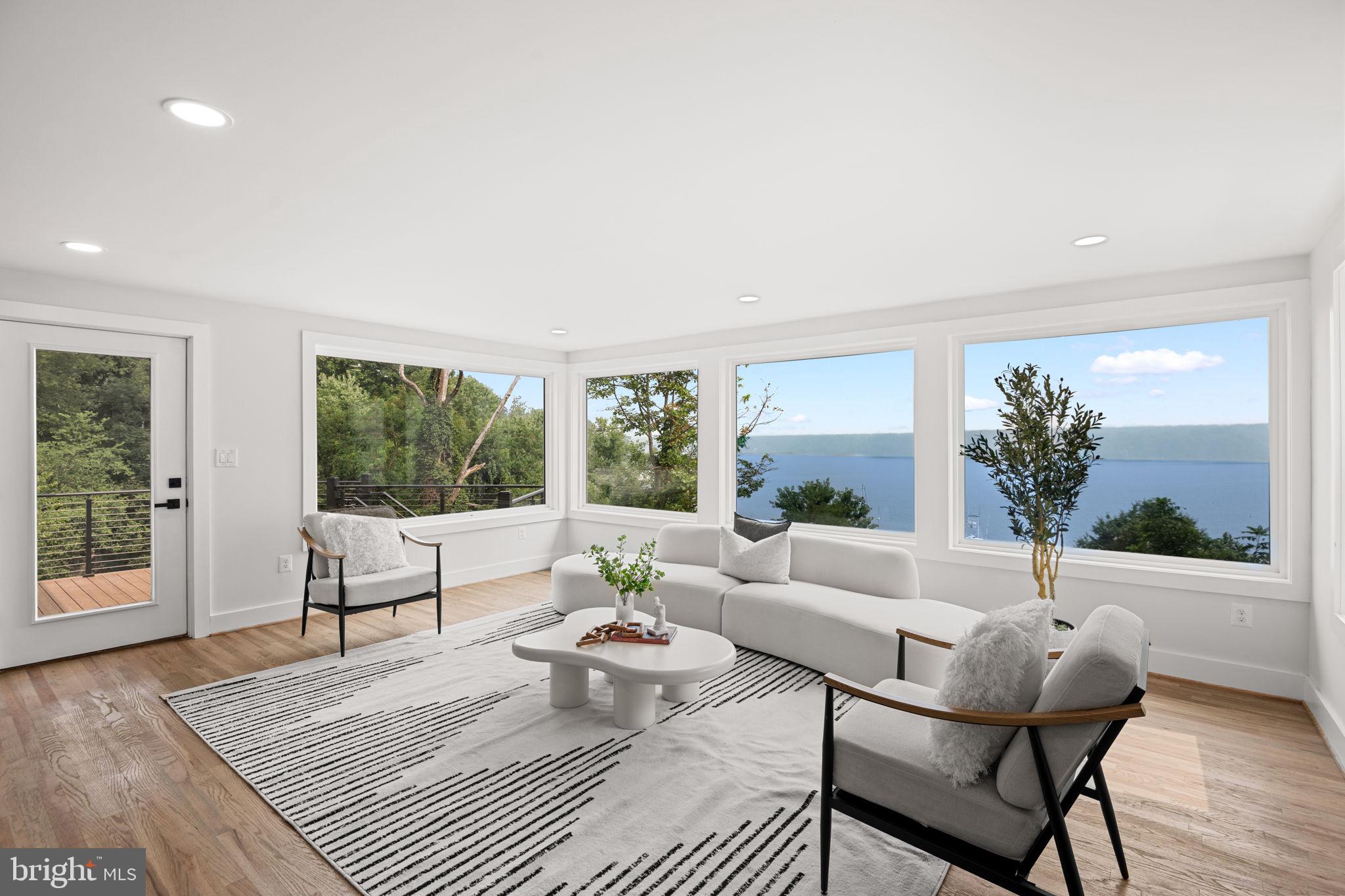 INDIAN QUEEN OVERLOOK - Residential