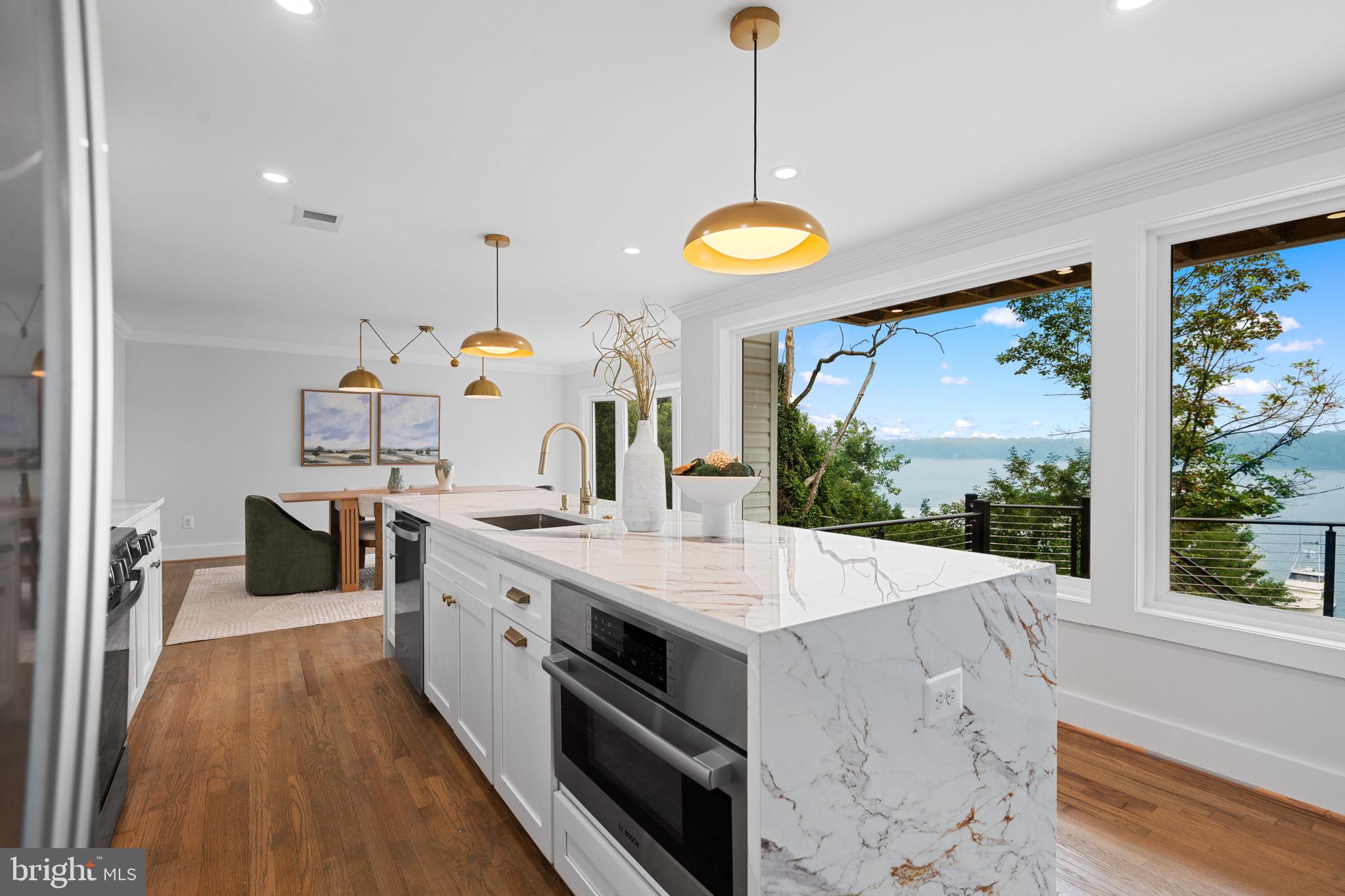 INDIAN QUEEN OVERLOOK - Residential