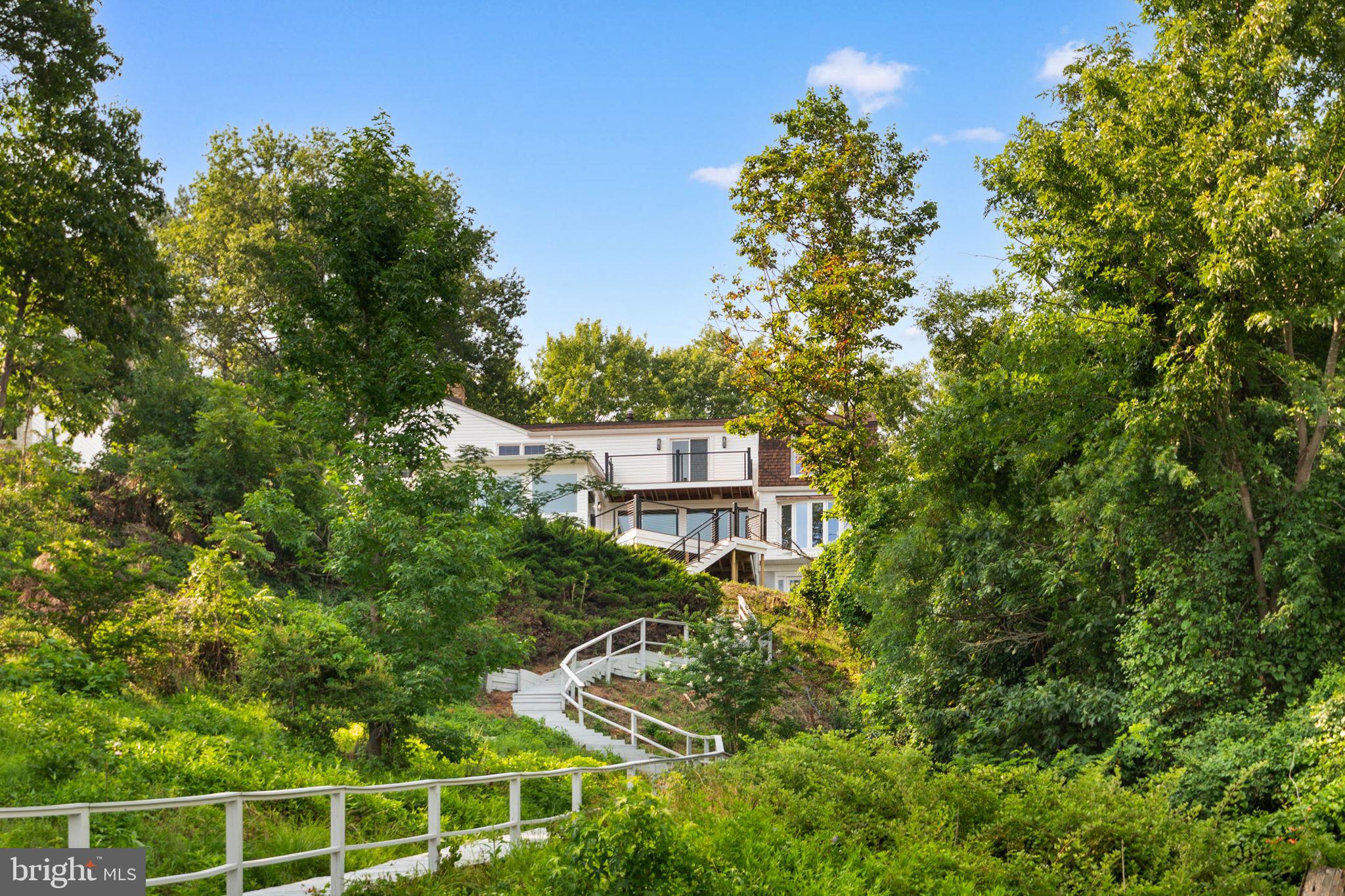 INDIAN QUEEN OVERLOOK - Residential