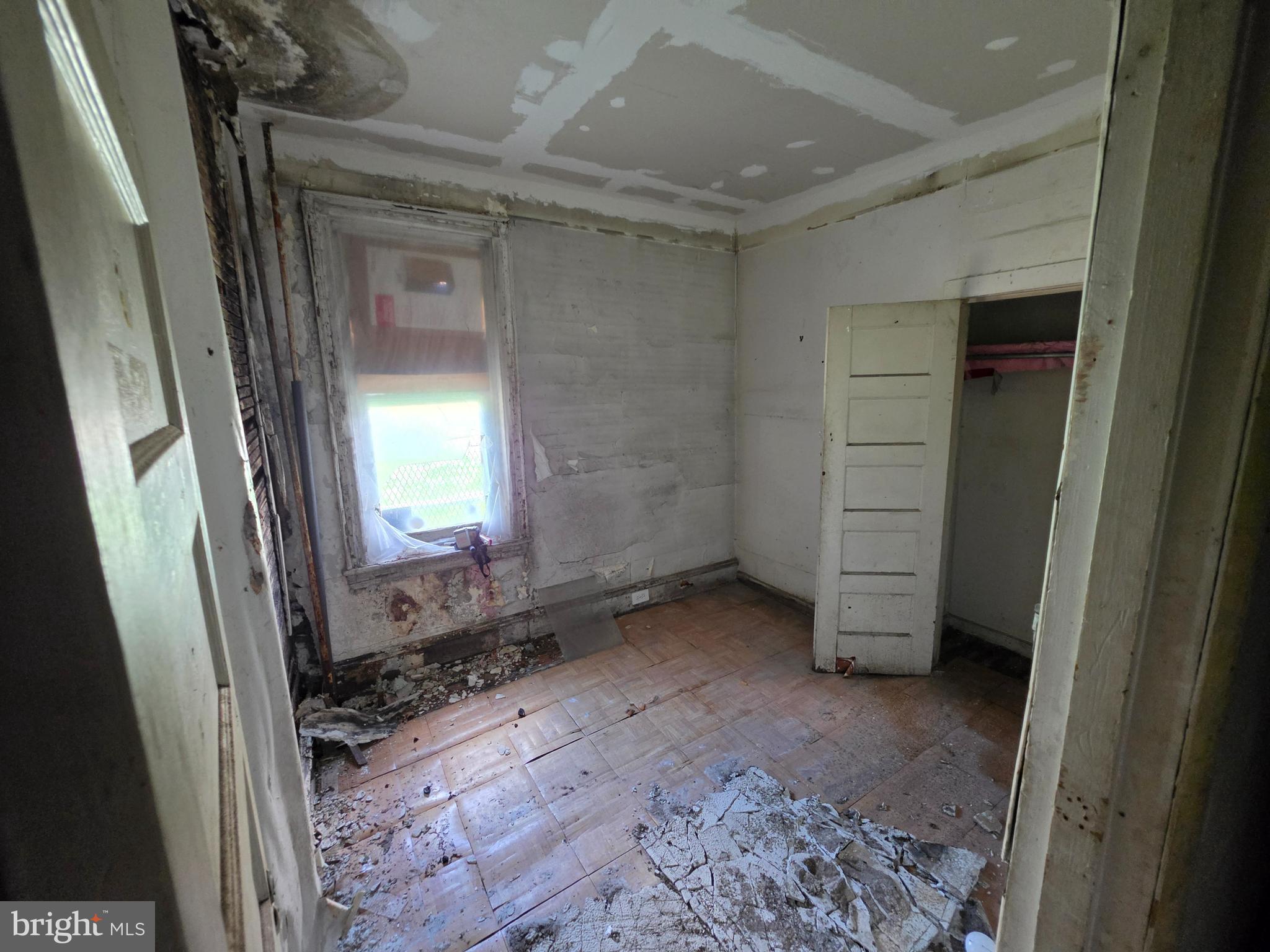 WEST PHILADELPHIA - Residential Income