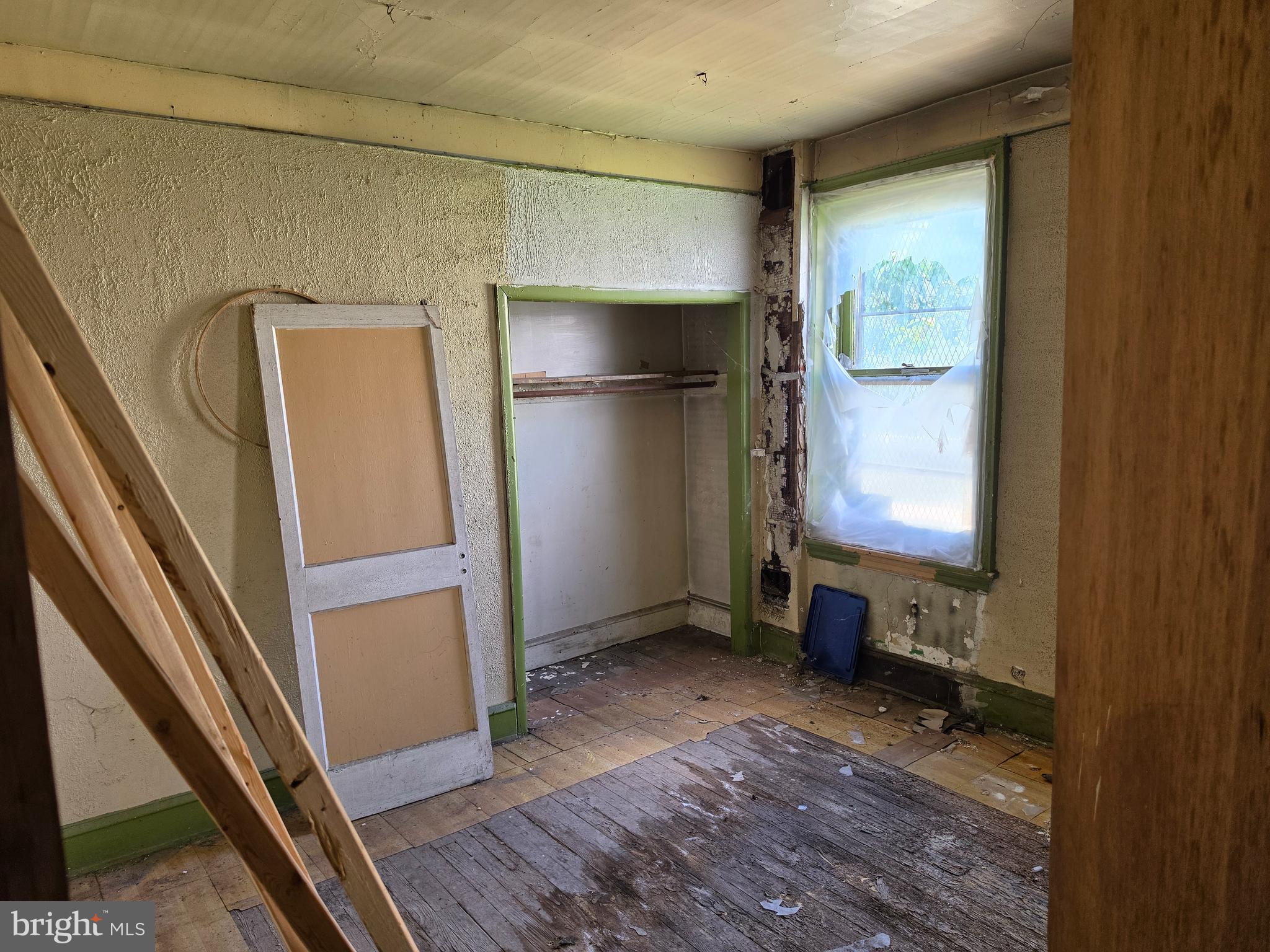 WEST PHILADELPHIA - Residential Income