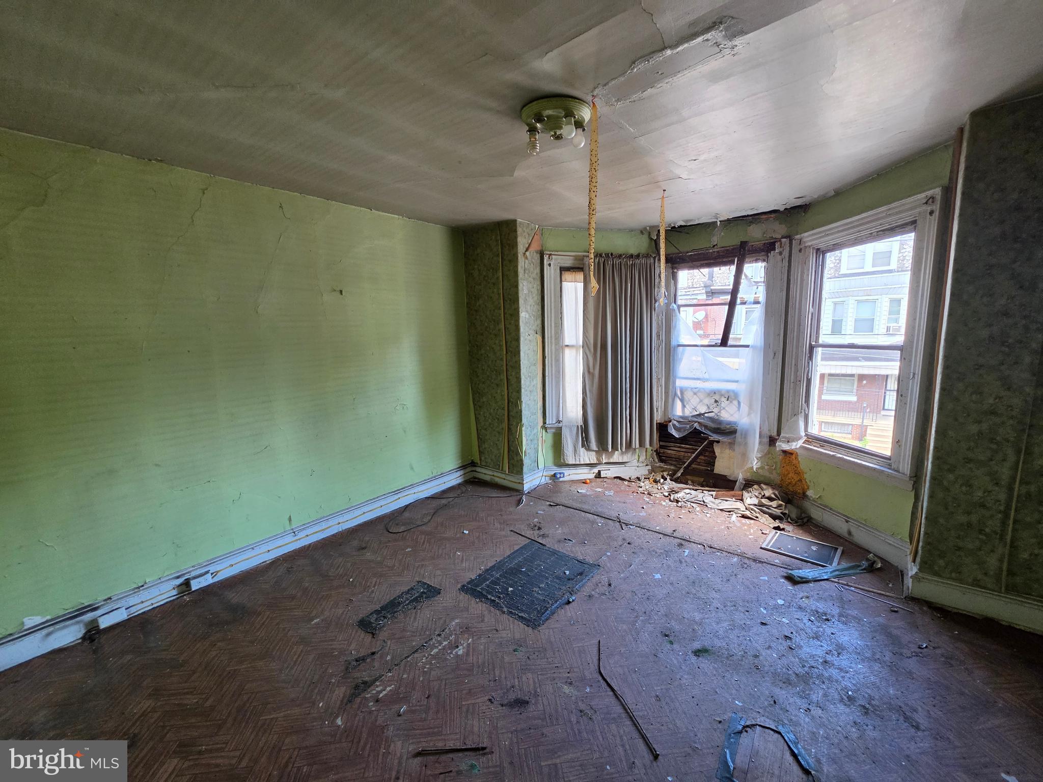WEST PHILADELPHIA - Residential Income