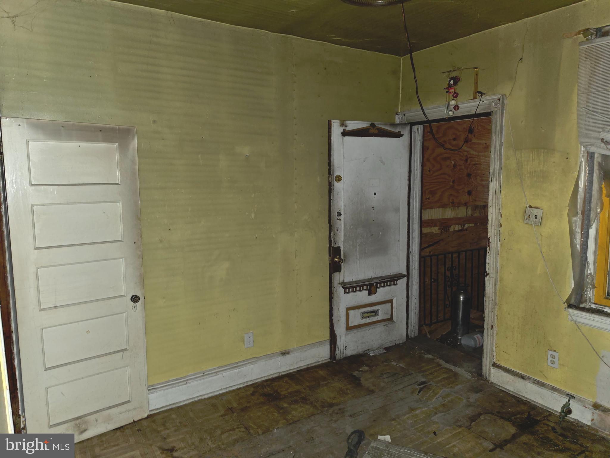 WEST PHILADELPHIA - Residential Income