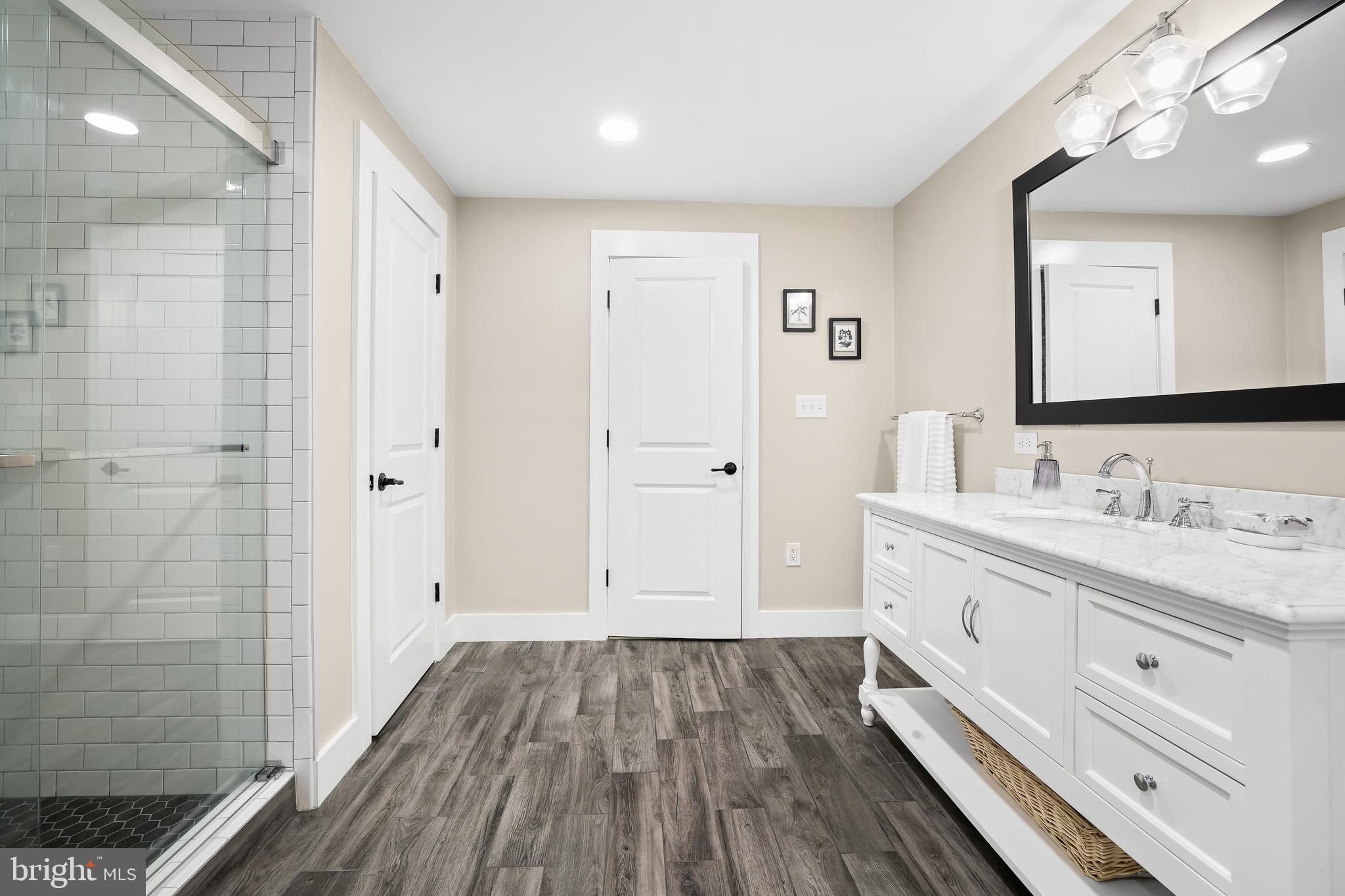 PHILLIPS DIVISION - Residential