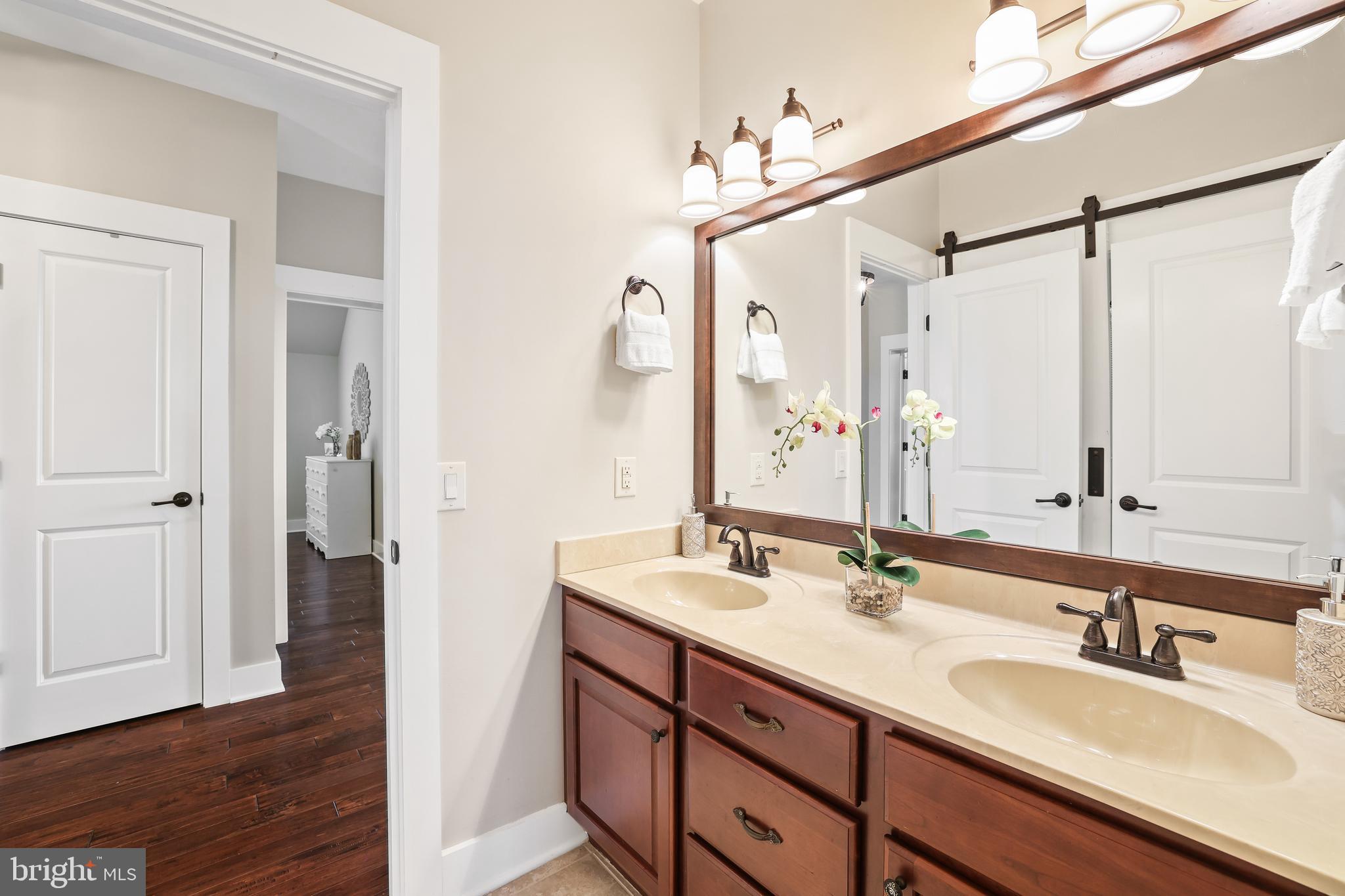 PHILLIPS DIVISION - Residential