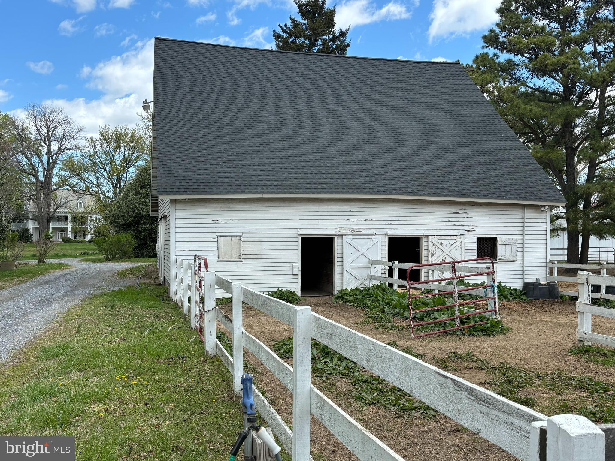 CLAIBORNE - Residential