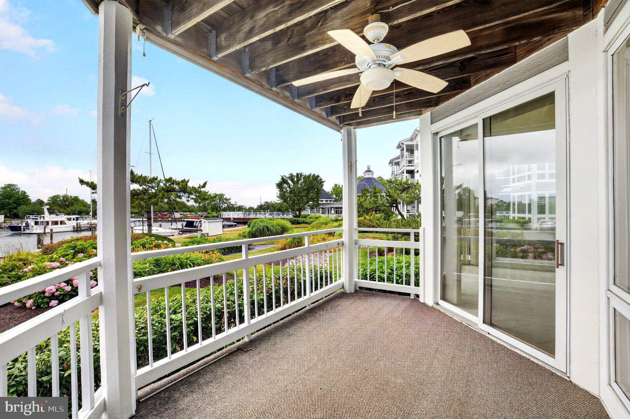OYSTER COVE - Residential
