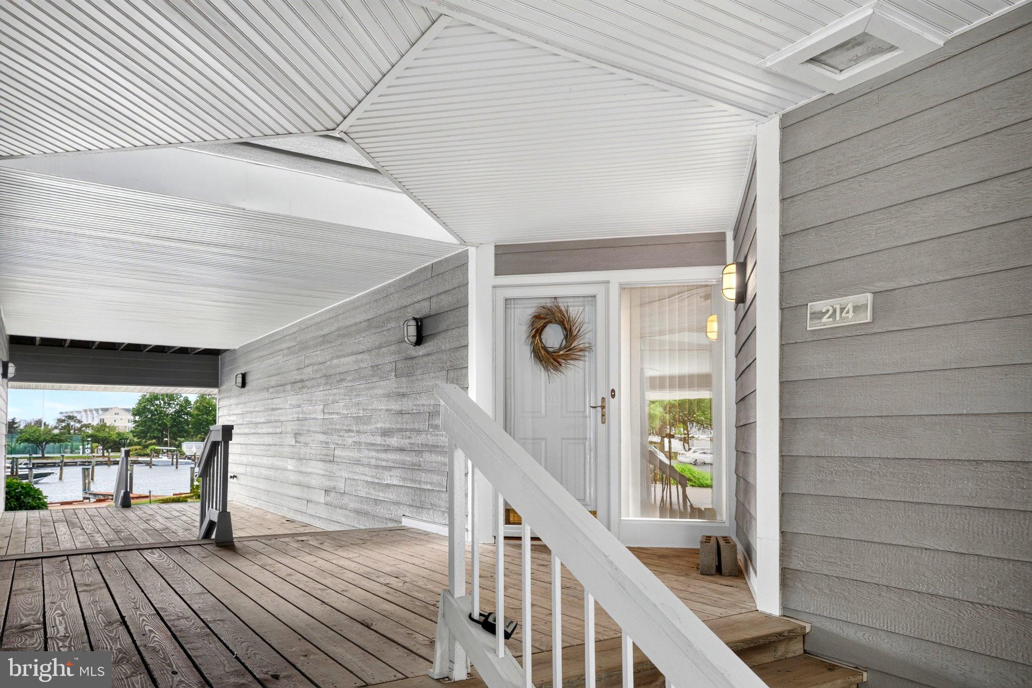 OYSTER COVE - Residential