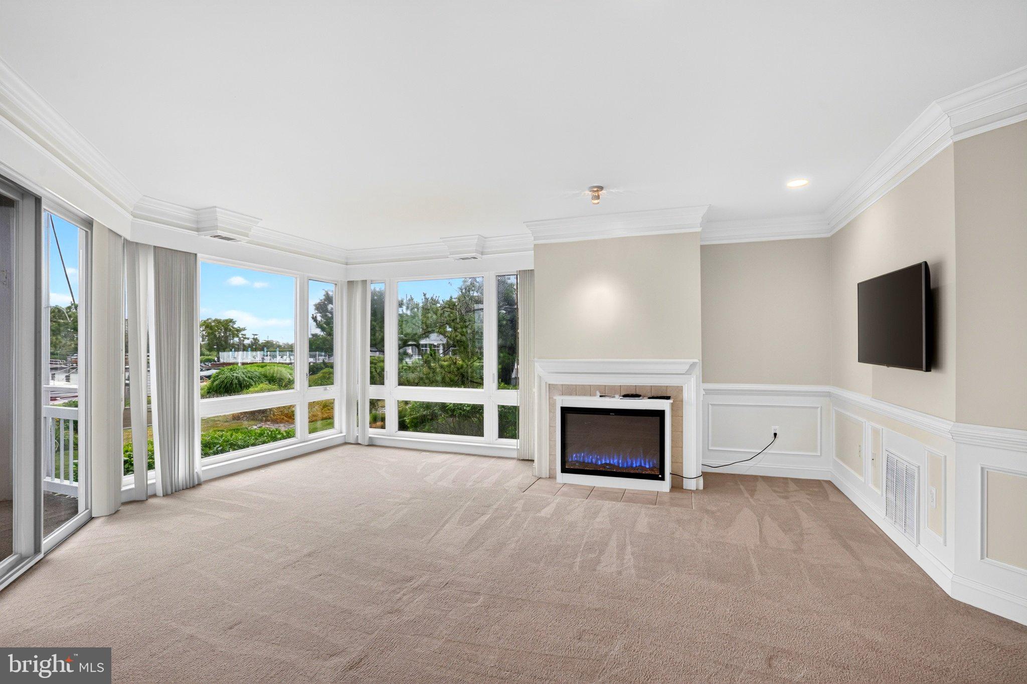 OYSTER COVE - Residential