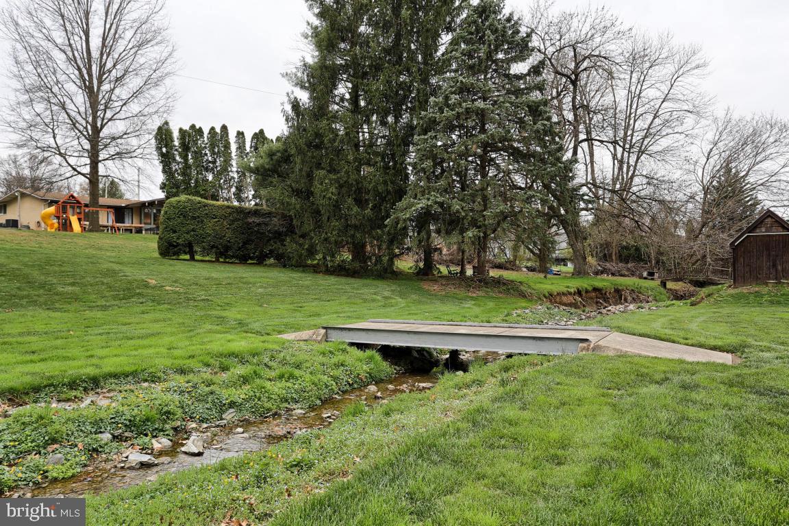 SCHOOL LANE HILLS - Residential