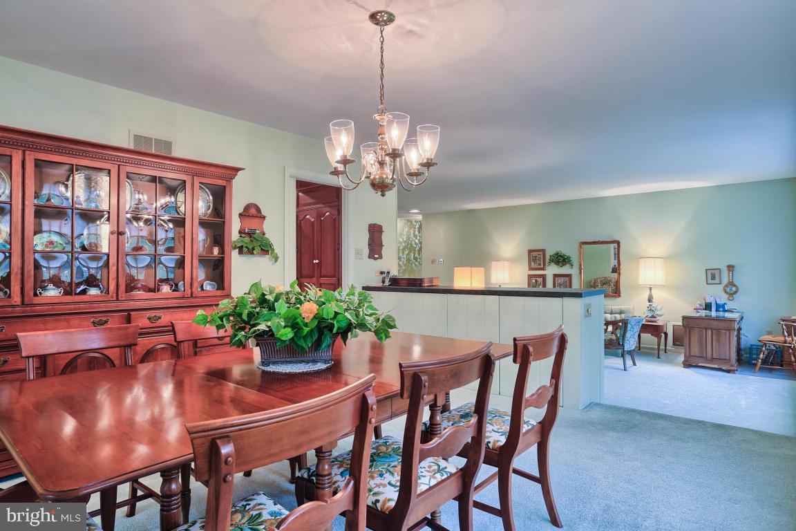 SCHOOL LANE HILLS - Residential
