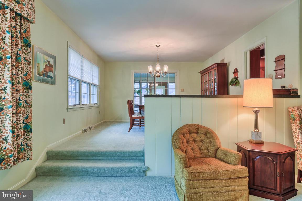 SCHOOL LANE HILLS - Residential
