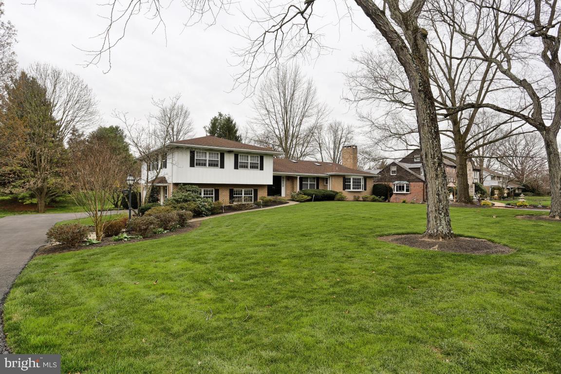 SCHOOL LANE HILLS - Residential