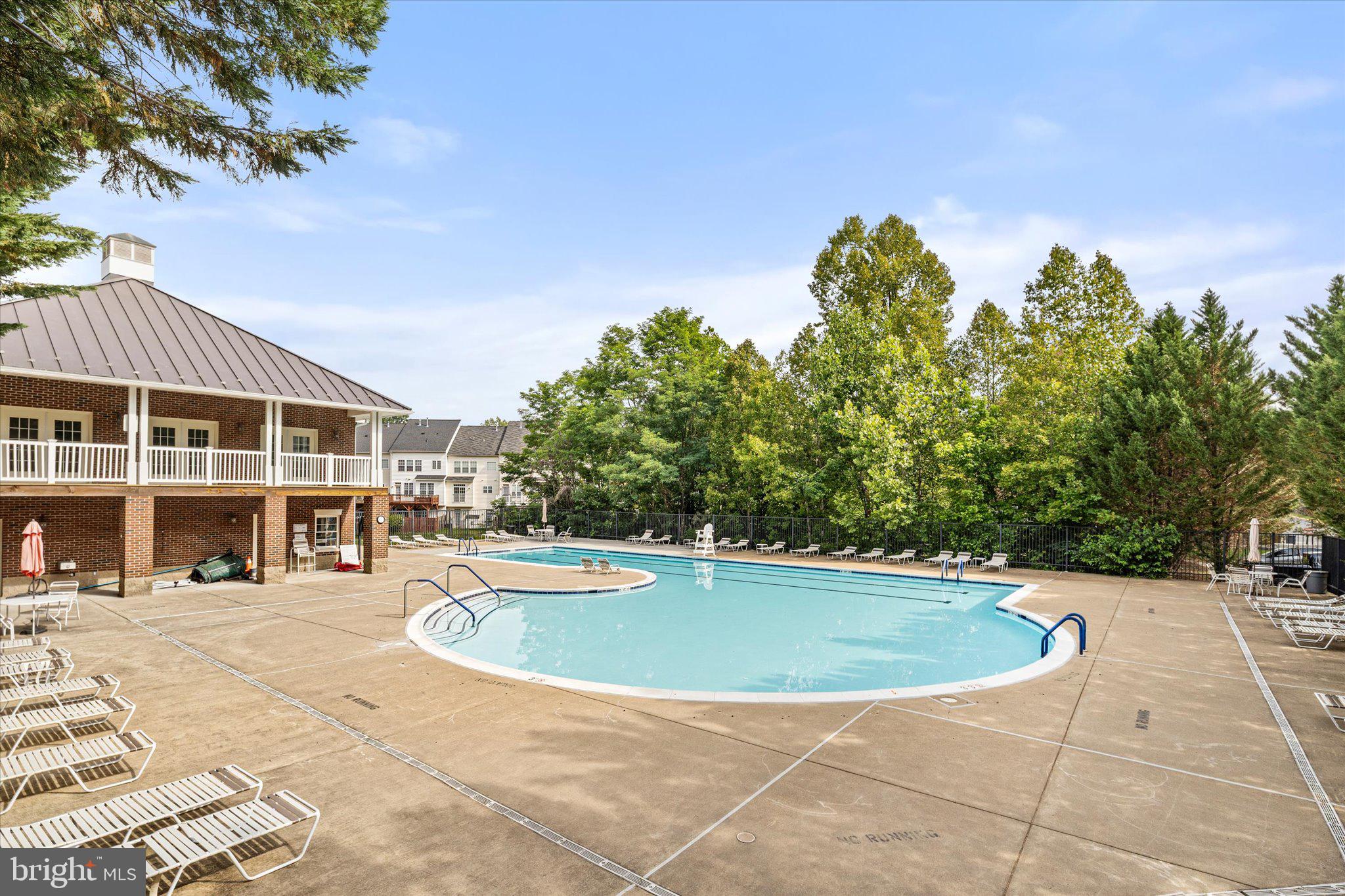 THE RESERVE CONDOMINIUMS - Residential