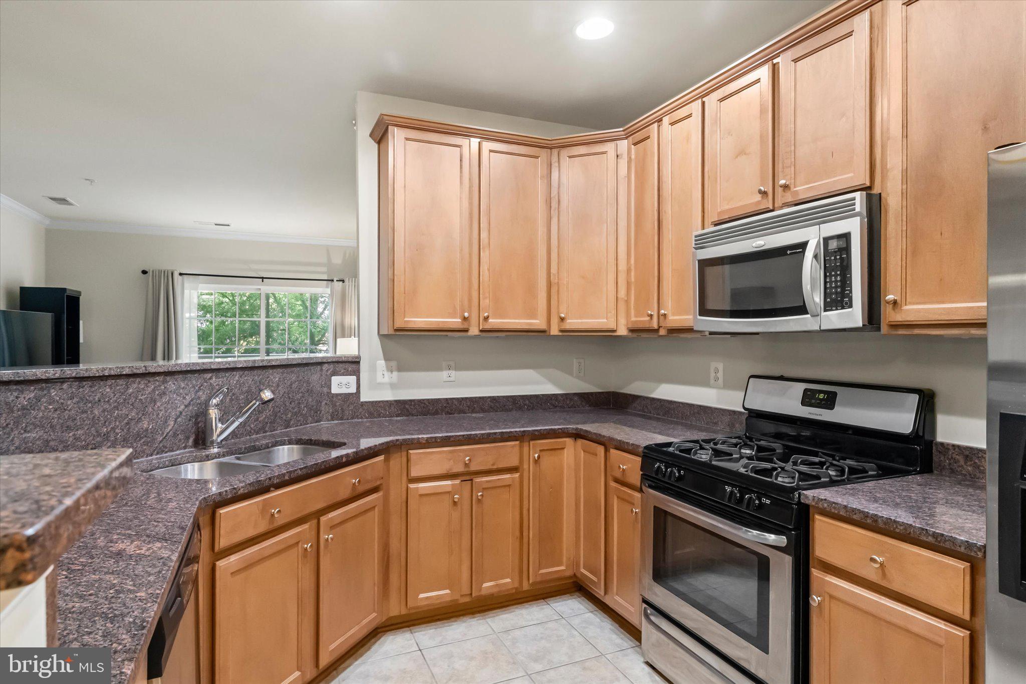 THE RESERVE CONDOMINIUMS - Residential