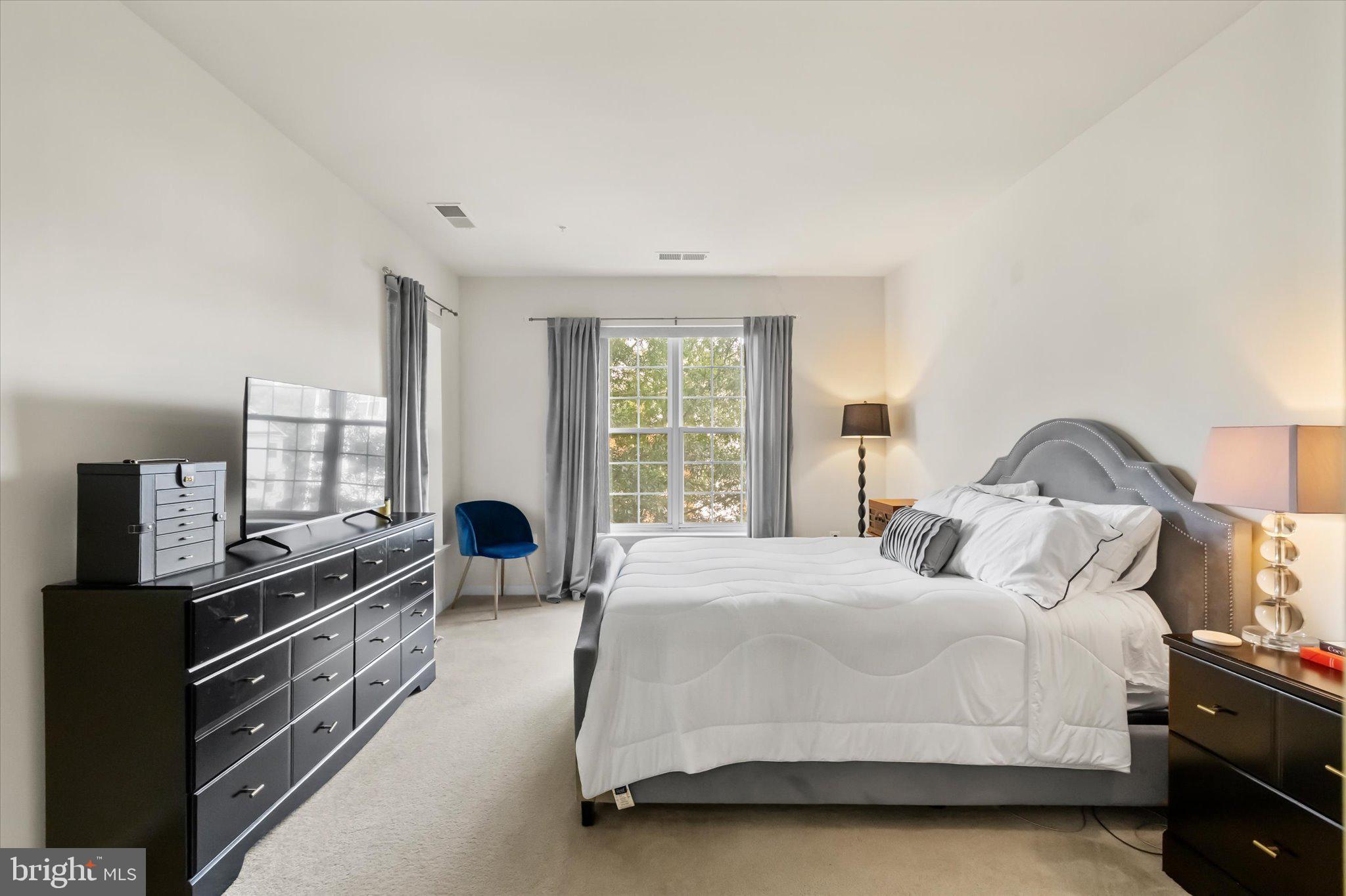 THE RESERVE CONDOMINIUMS - Residential