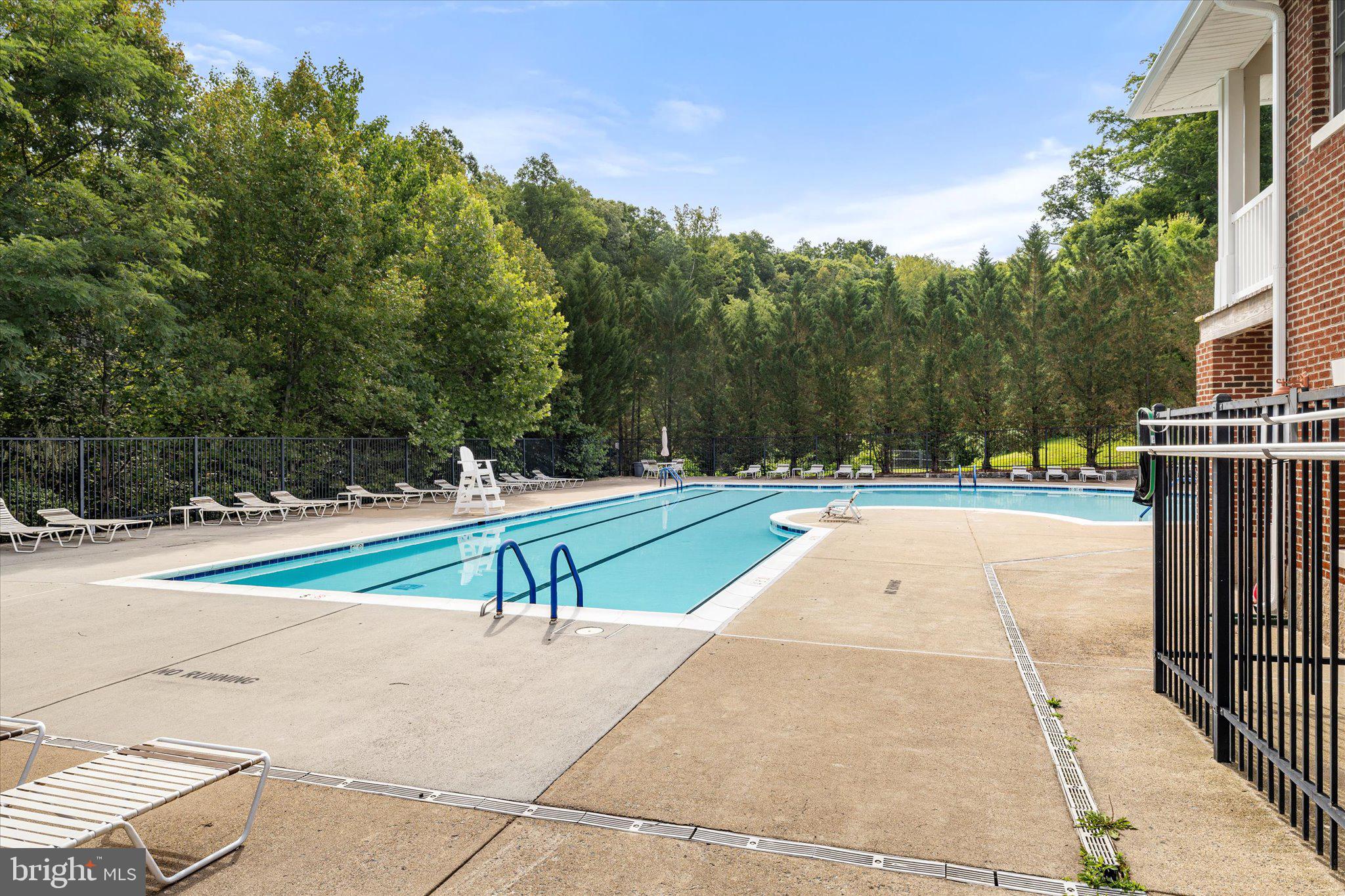 THE RESERVE CONDOMINIUMS - Residential
