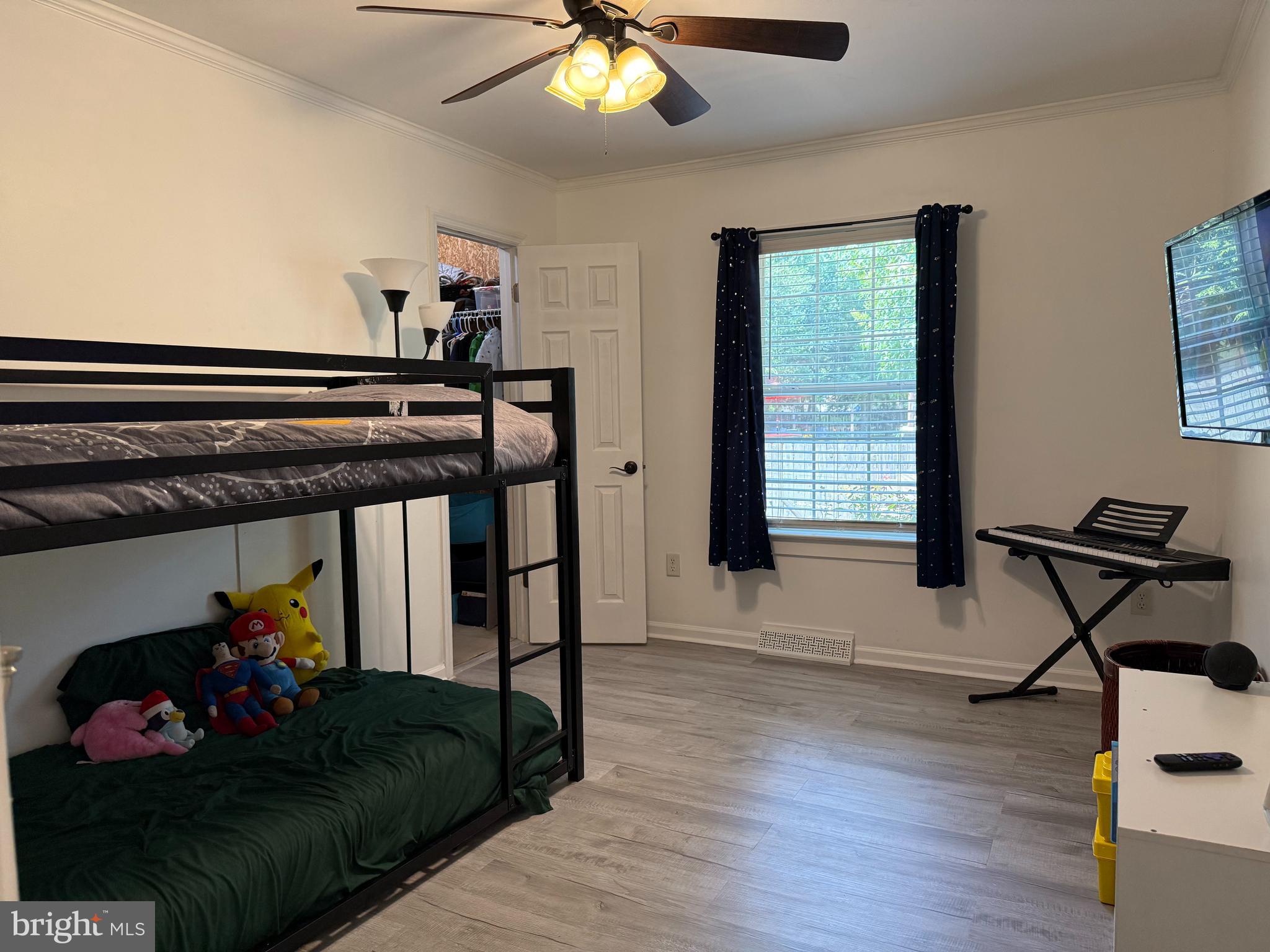 LAKE PINES - Residential