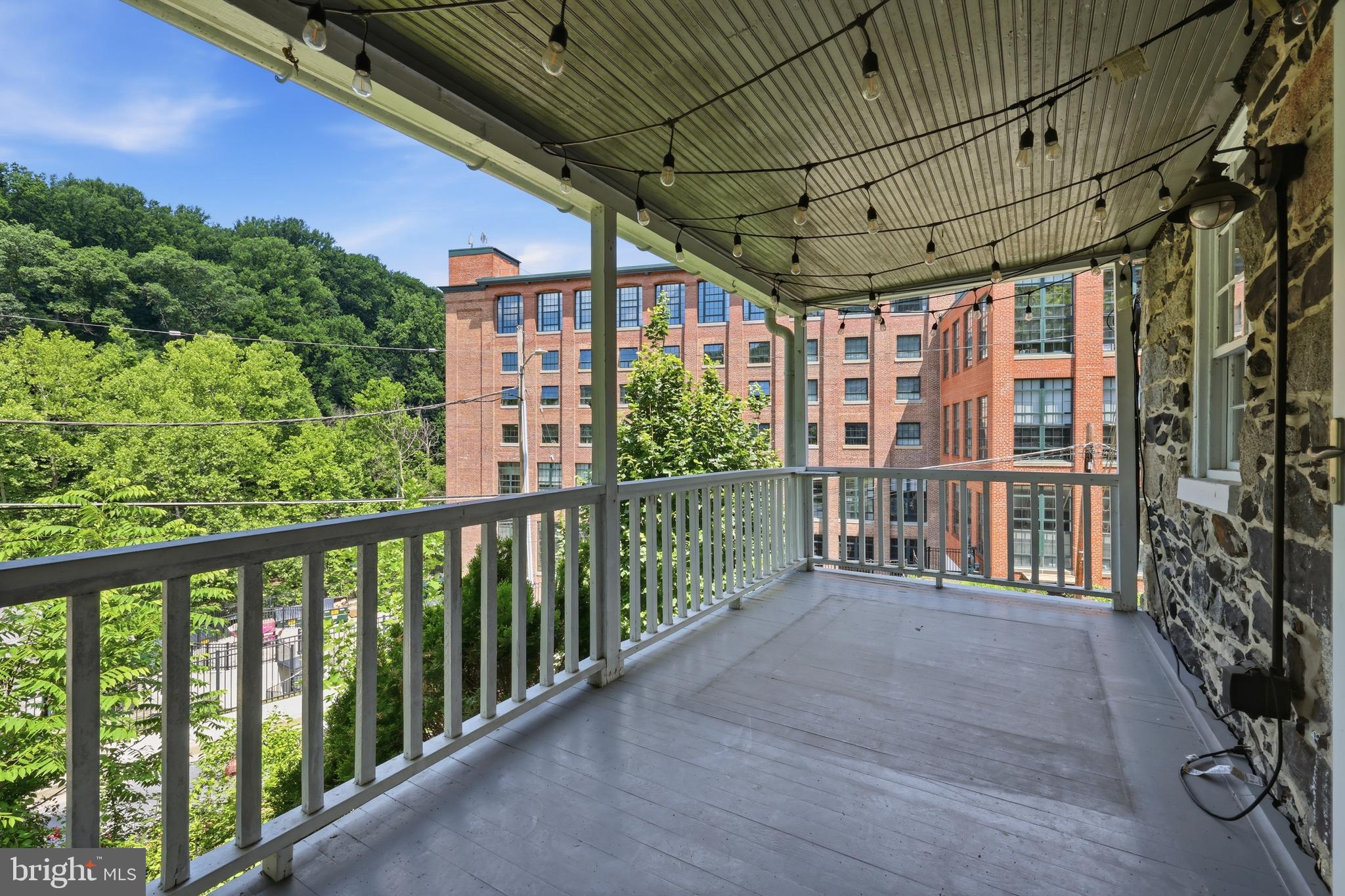 OELLA - Residential