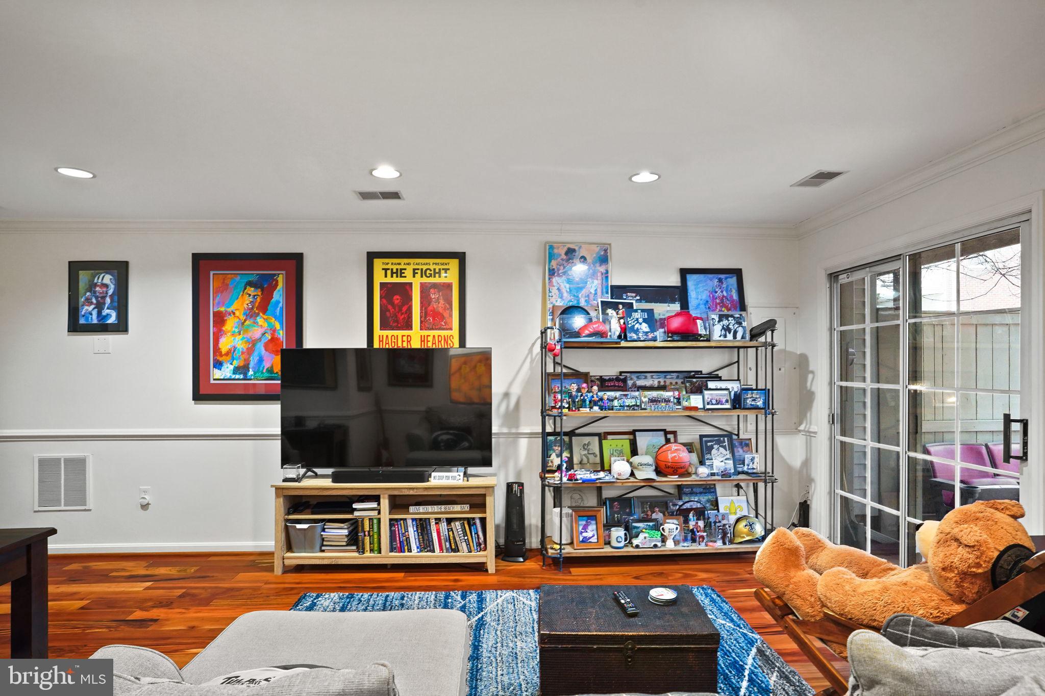 CHANCERY SQUARE - Residential Lease