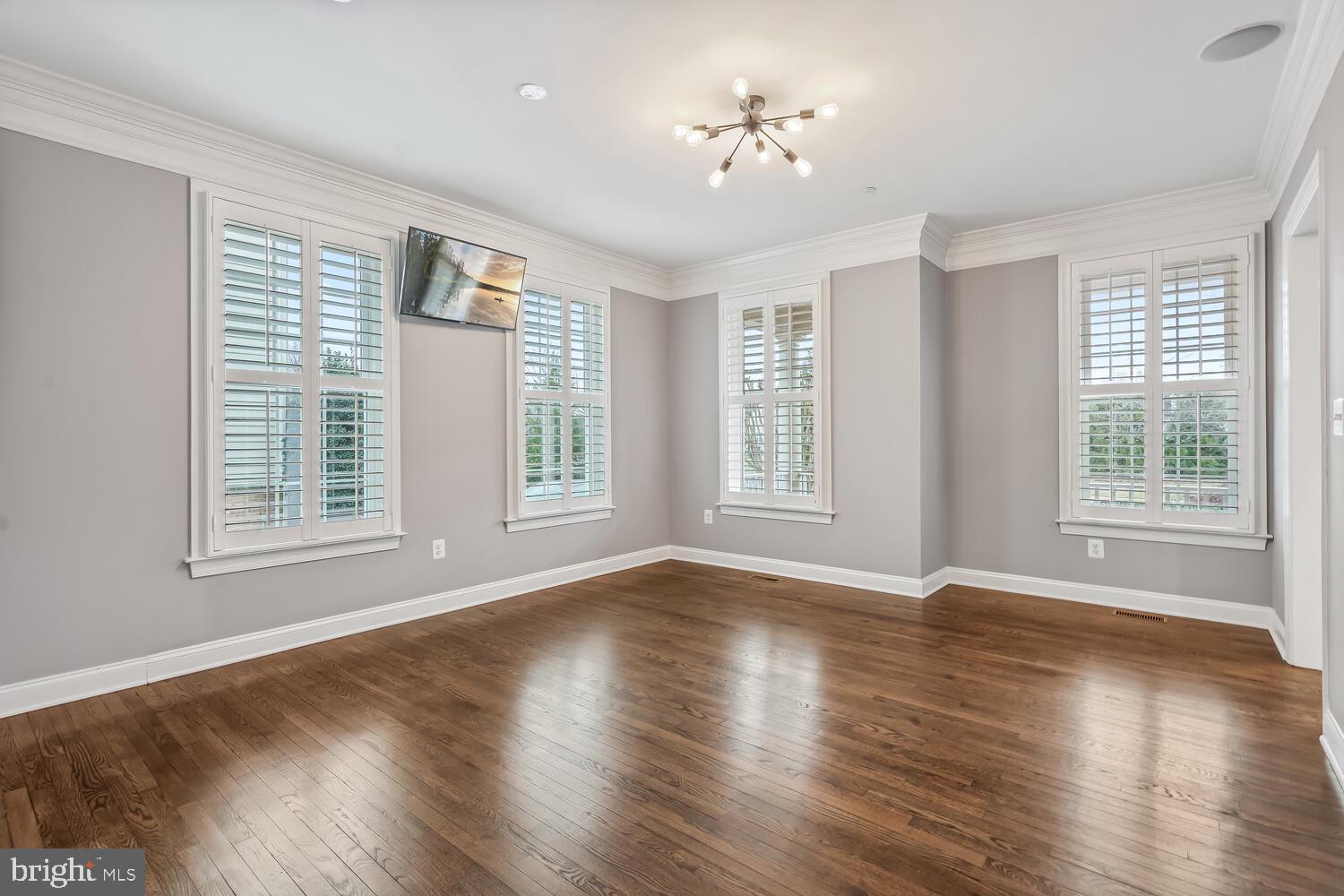 BRAMBLETON - Residential