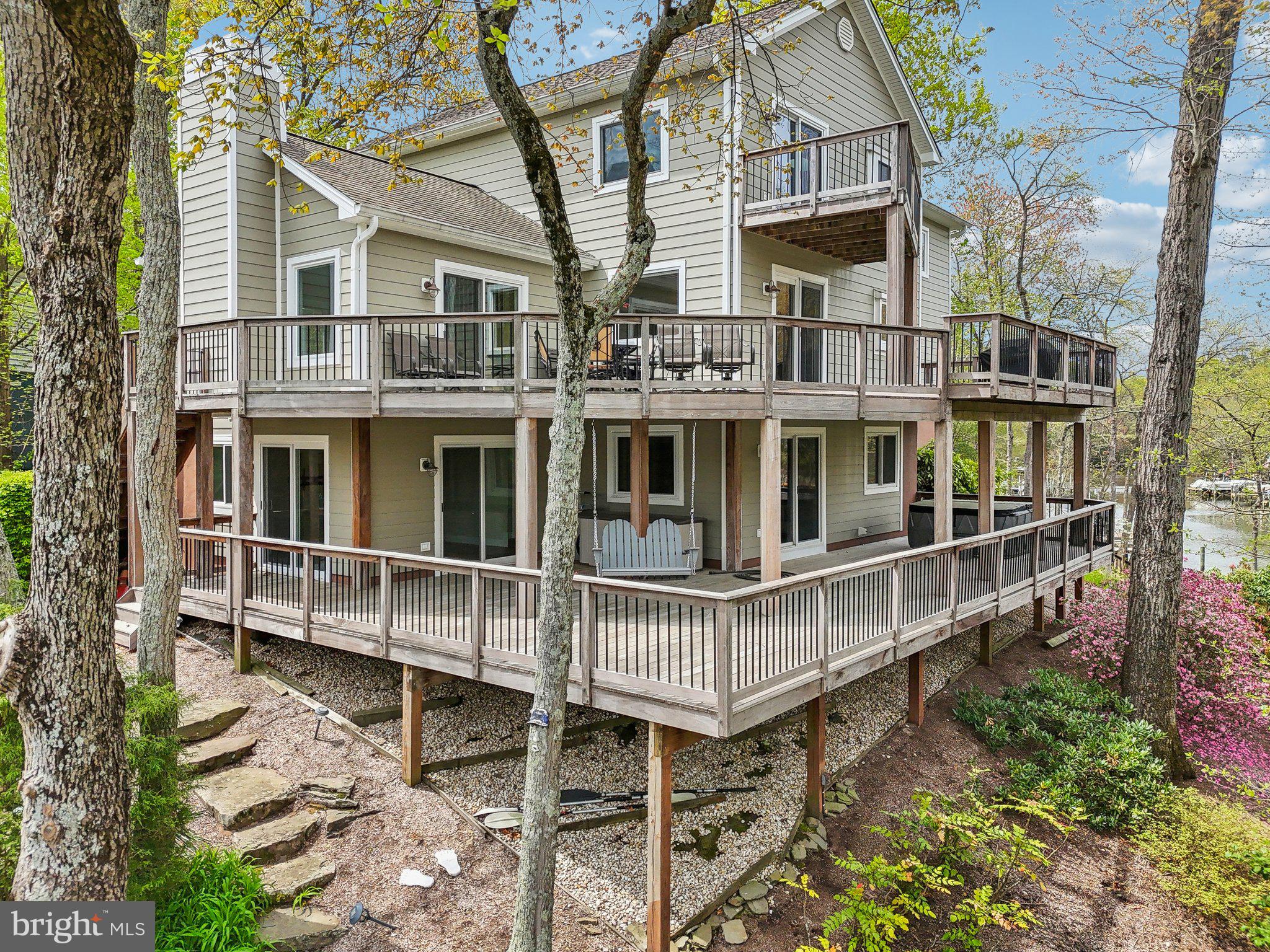 STEWARTS LANDING - Residential