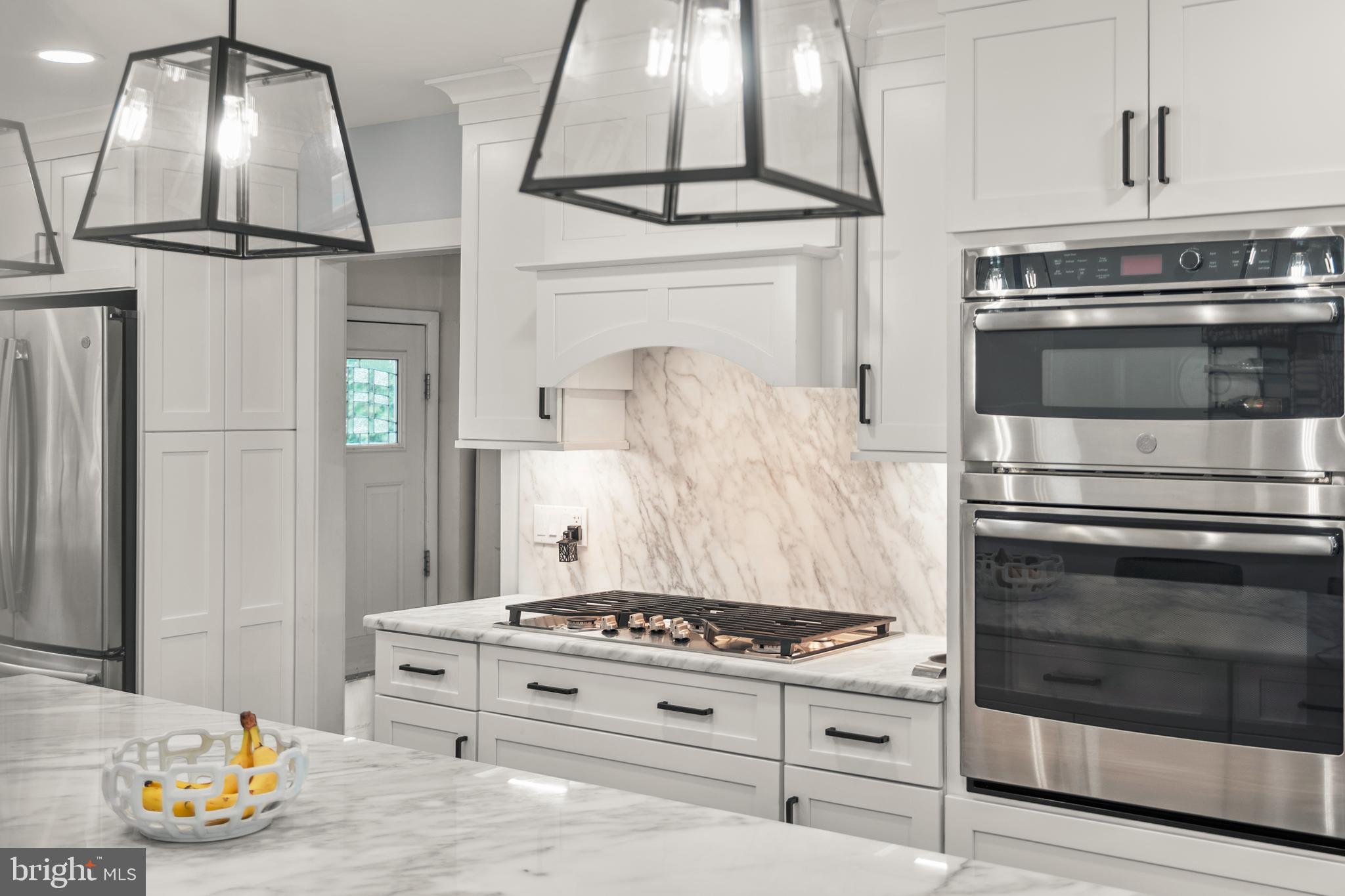HUNTINGDON VALLEY - Residential