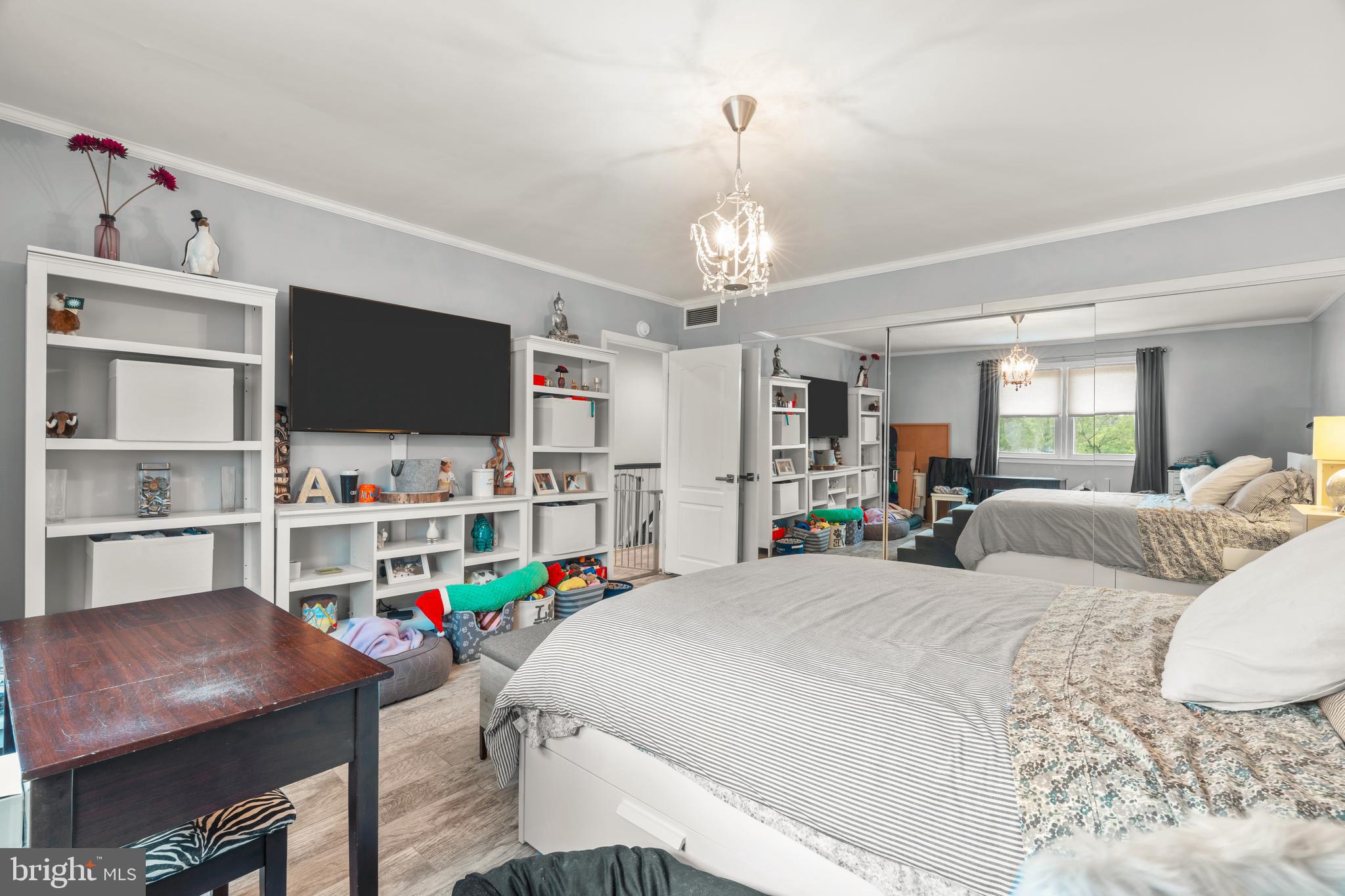 HUNTINGDON VALLEY - Residential