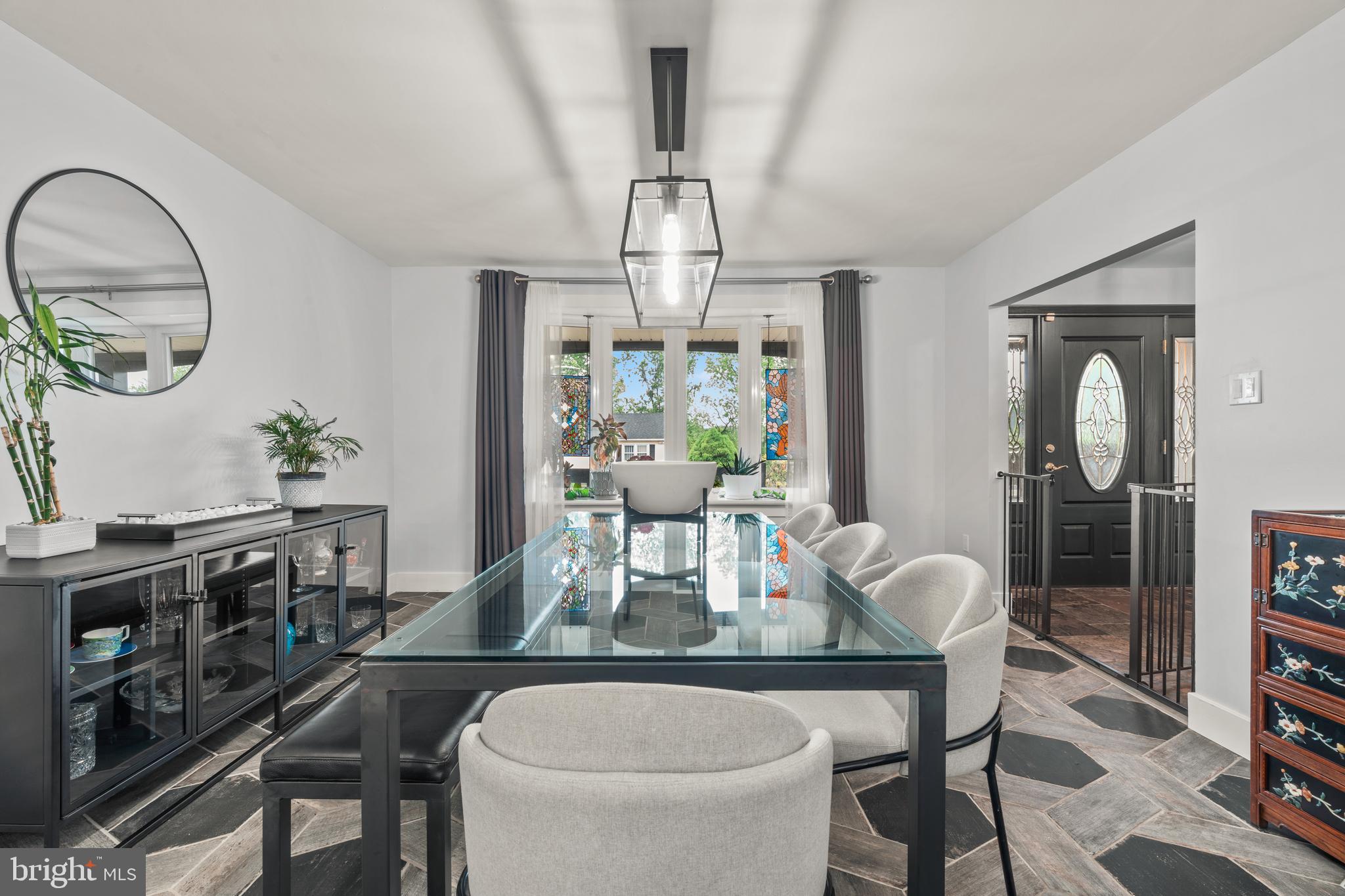 HUNTINGDON VALLEY - Residential