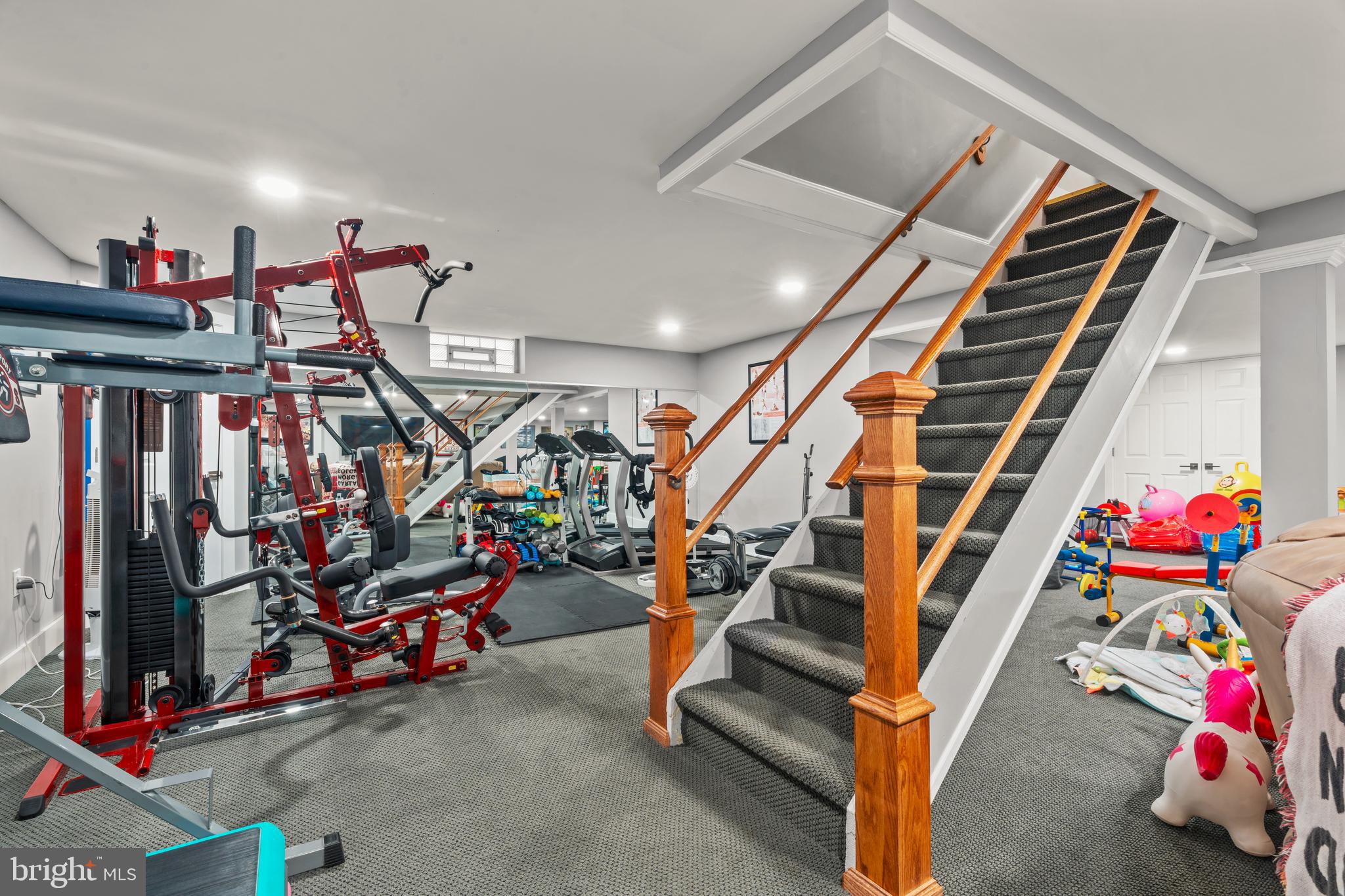 HUNTINGDON VALLEY - Residential