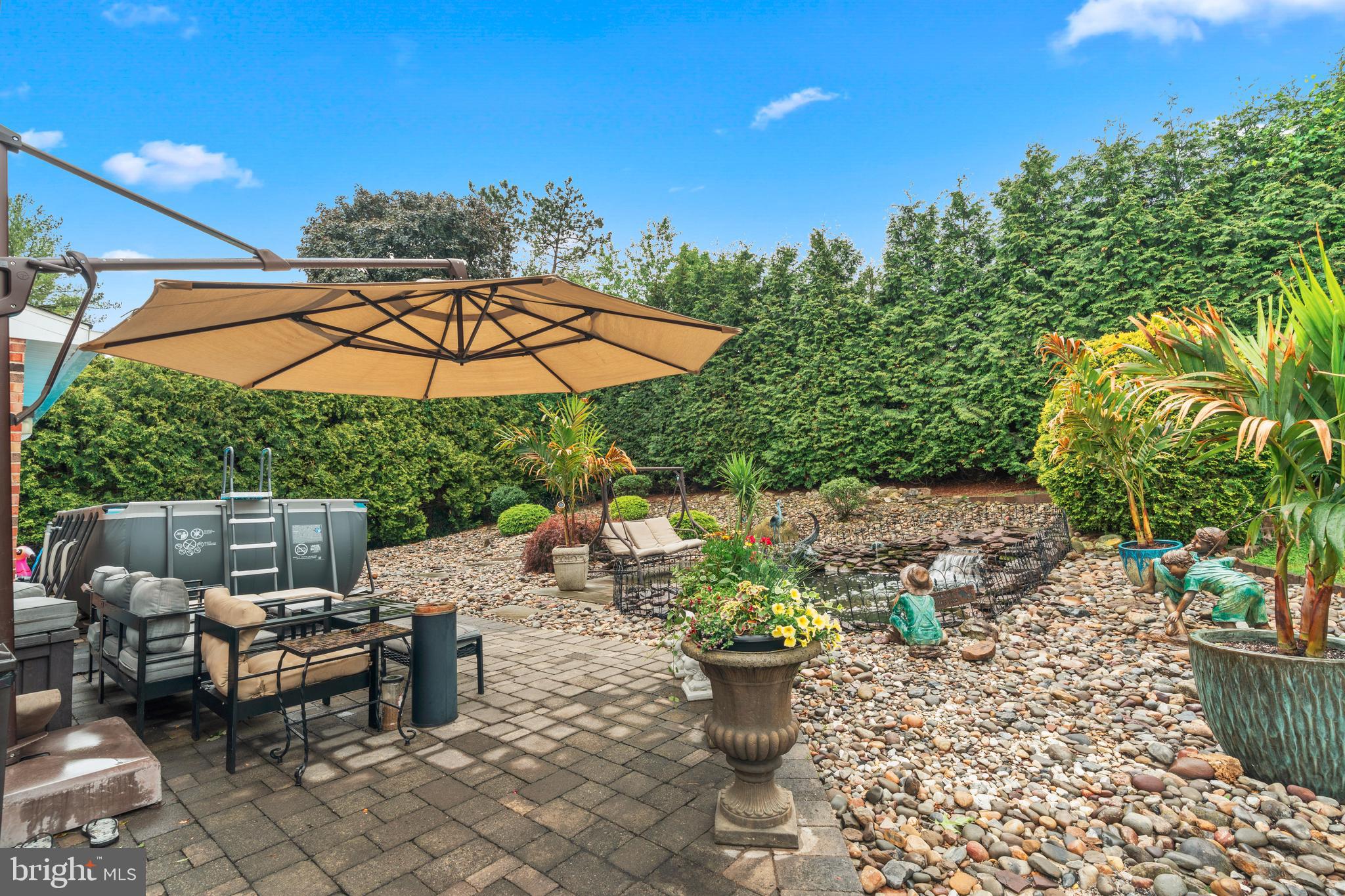 HUNTINGDON VALLEY - Residential