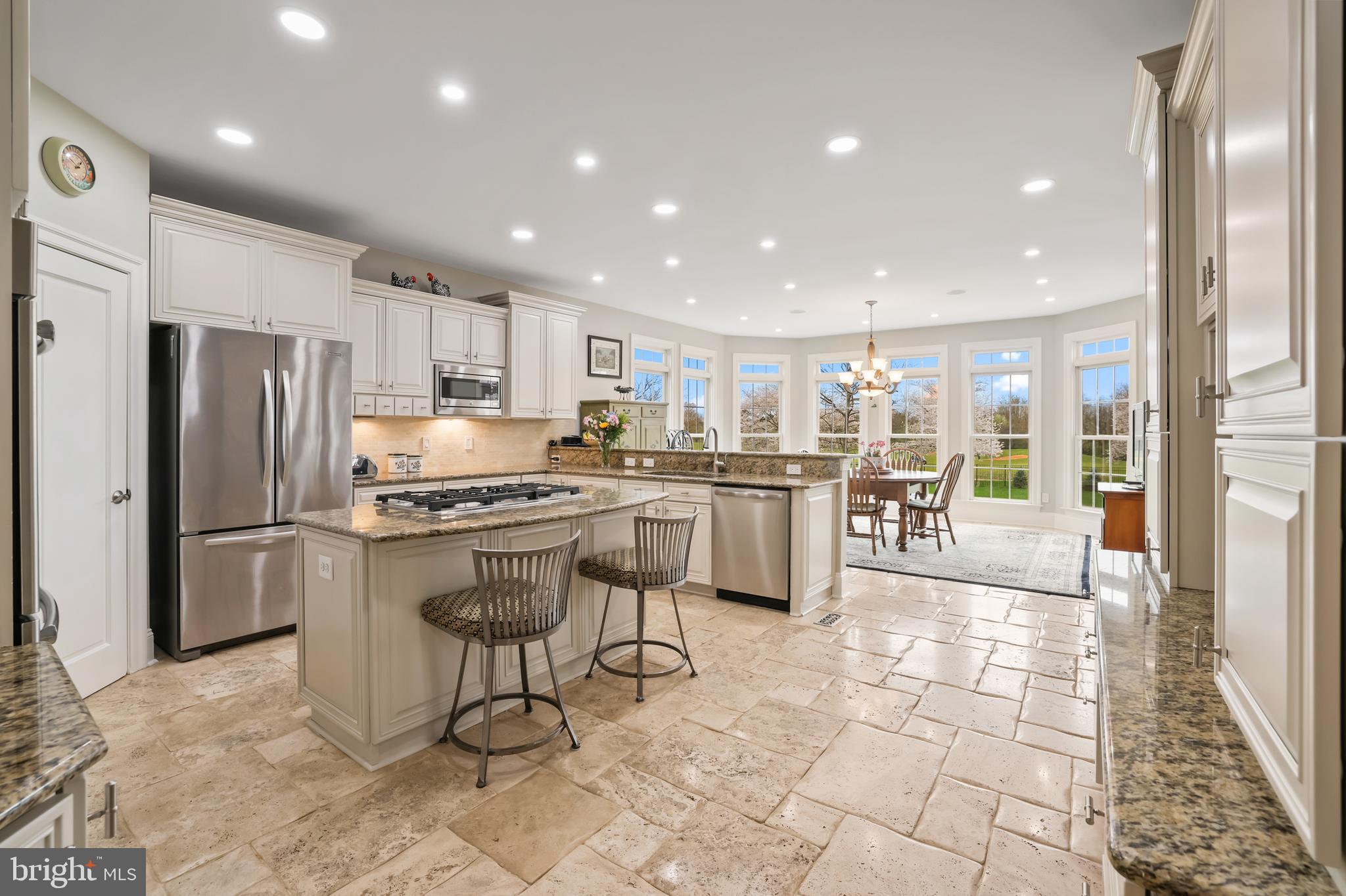 RASPBERRY FALLS - Residential