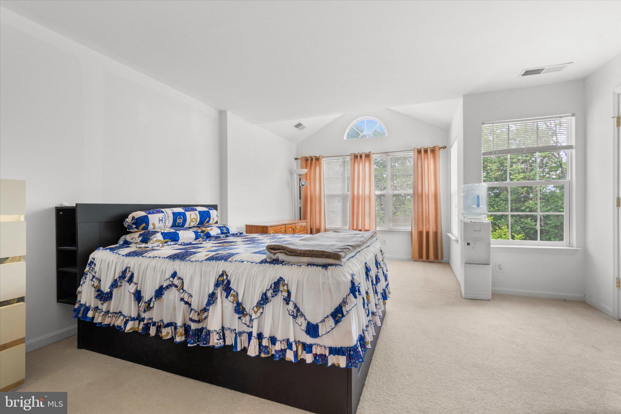 WELLINGTON/CLOVERHILL - Residential