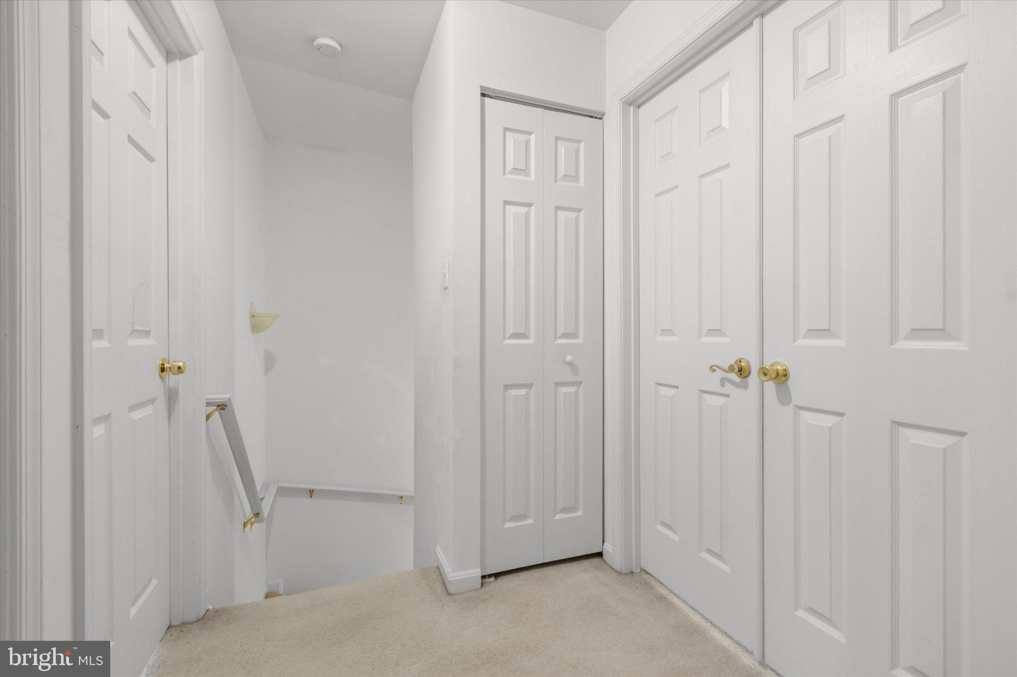 WELLINGTON/CLOVERHILL - Residential