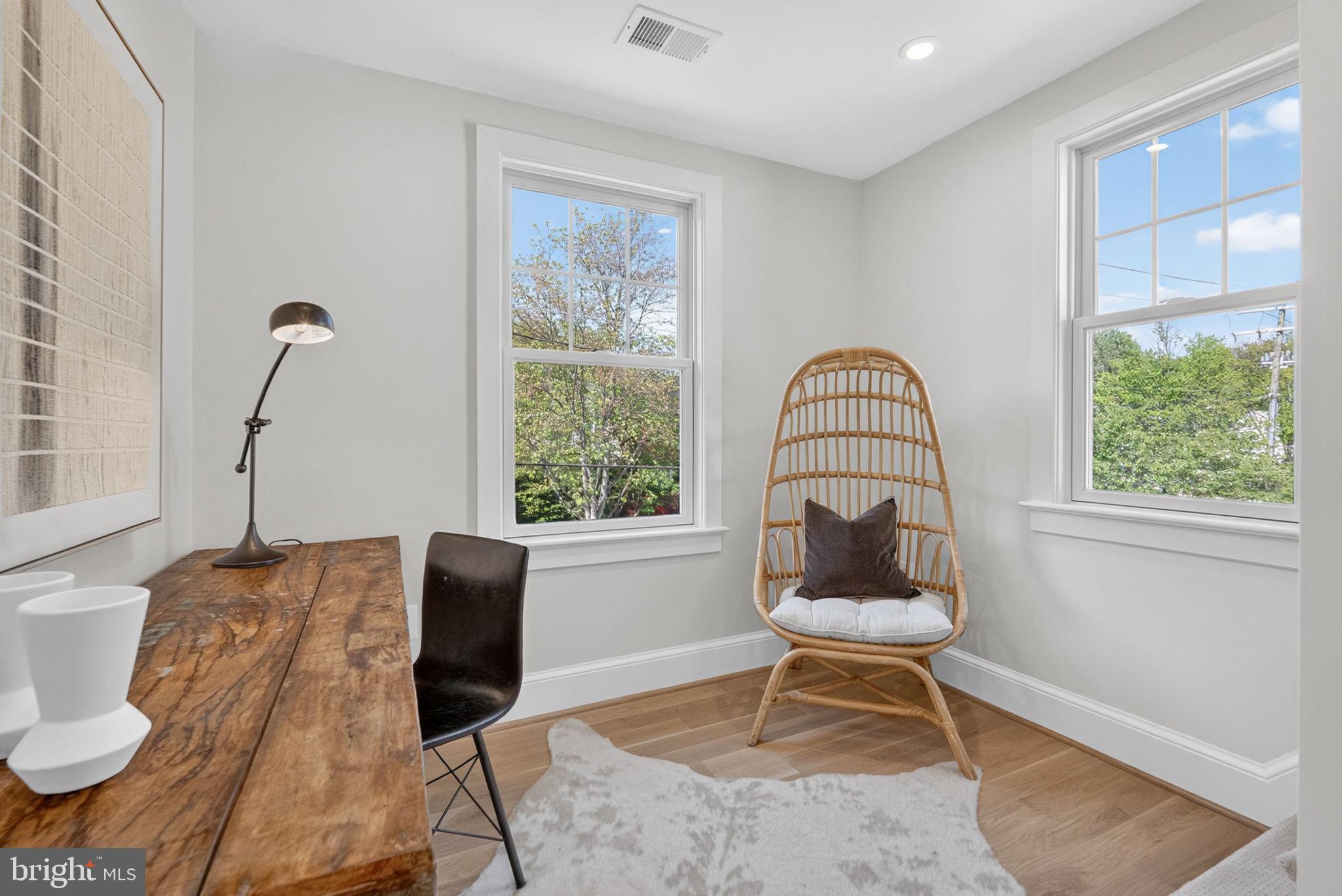 ROSEMONT - Residential