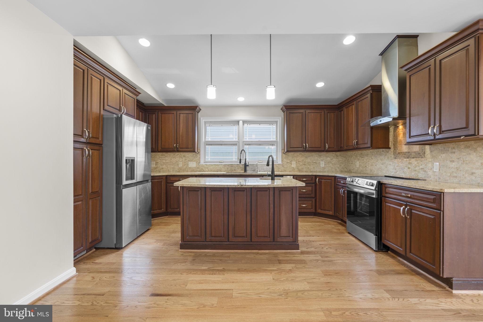 SANDRIDGE - Residential