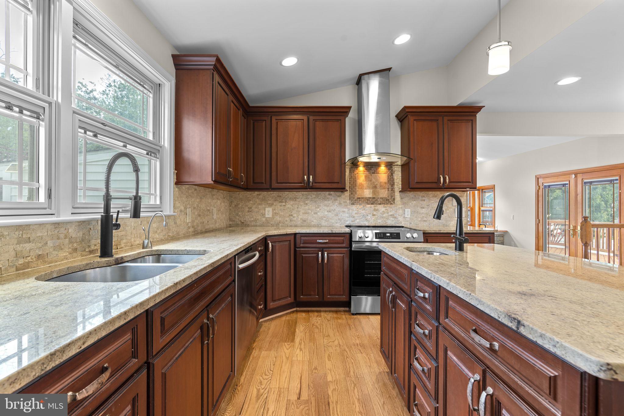SANDRIDGE - Residential