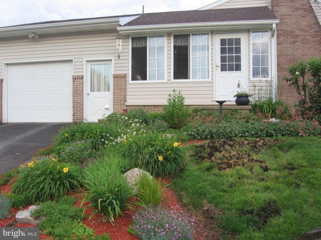 SWARTZVILLE - Residential