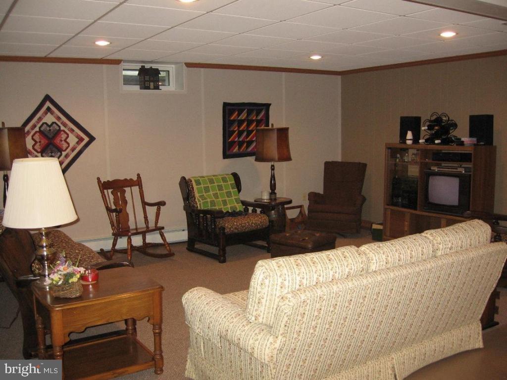 SWARTZVILLE - Residential