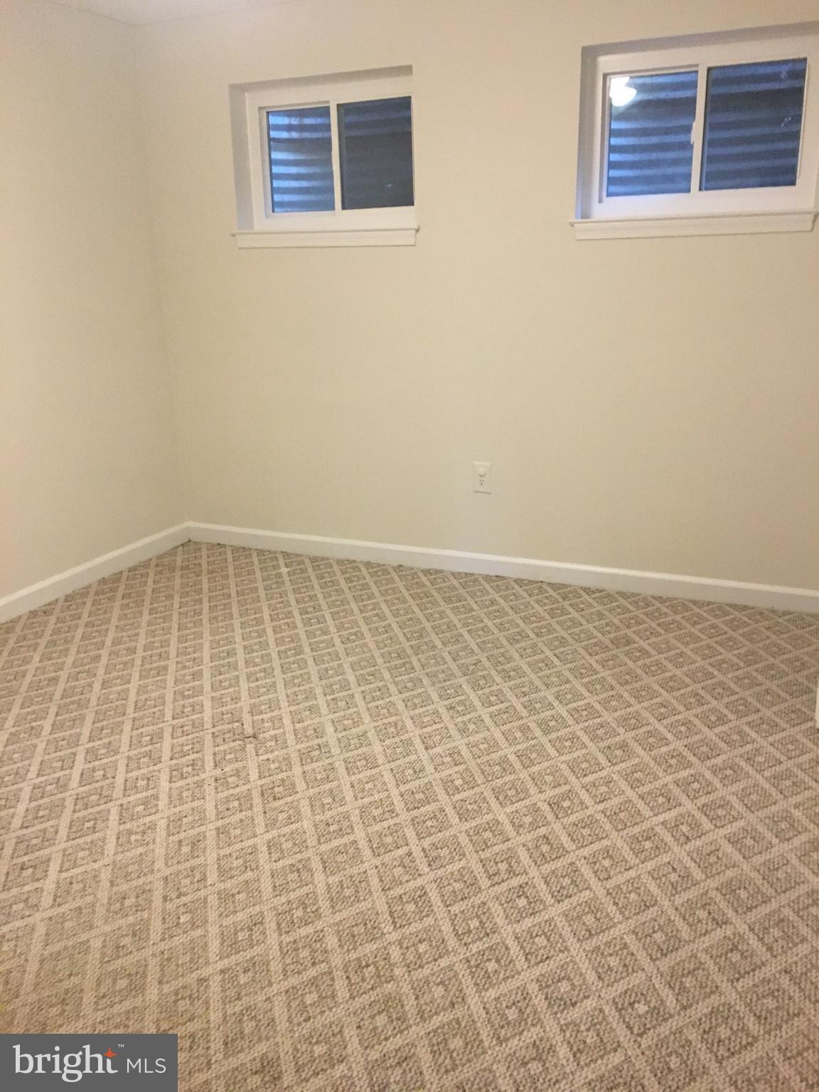 OLD GEORGETOWN VILLAGE - Residential Lease