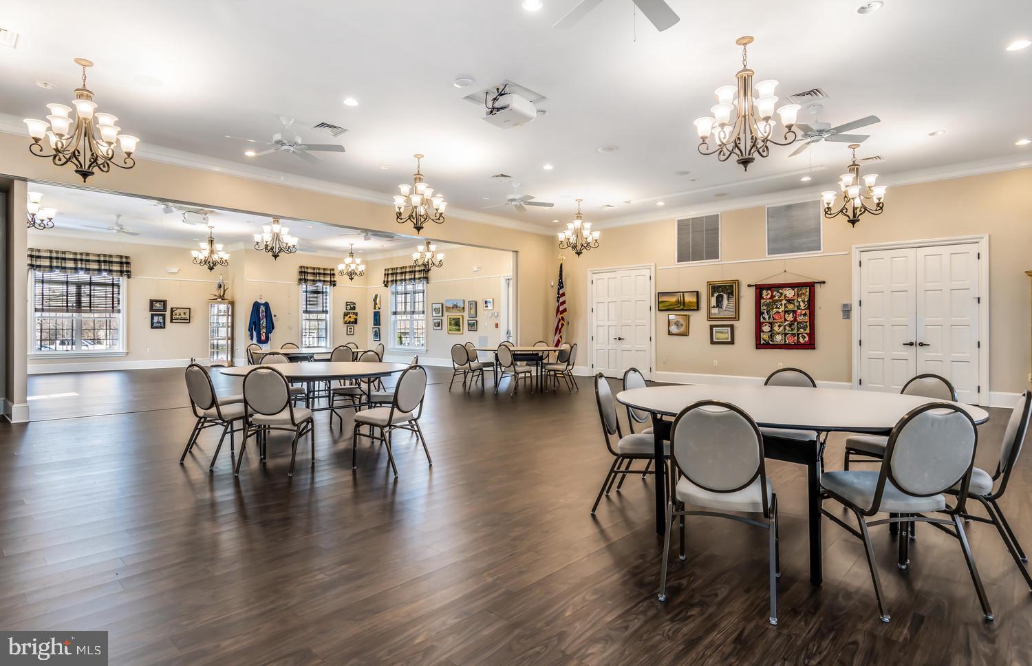 SYMPHONY VILLAGE AT CENTREVILLE - Residential