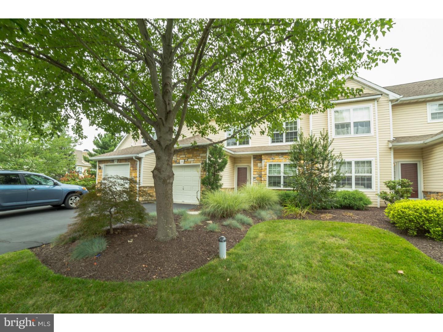 CREEKSIDE AT BLUE BELL - Residential