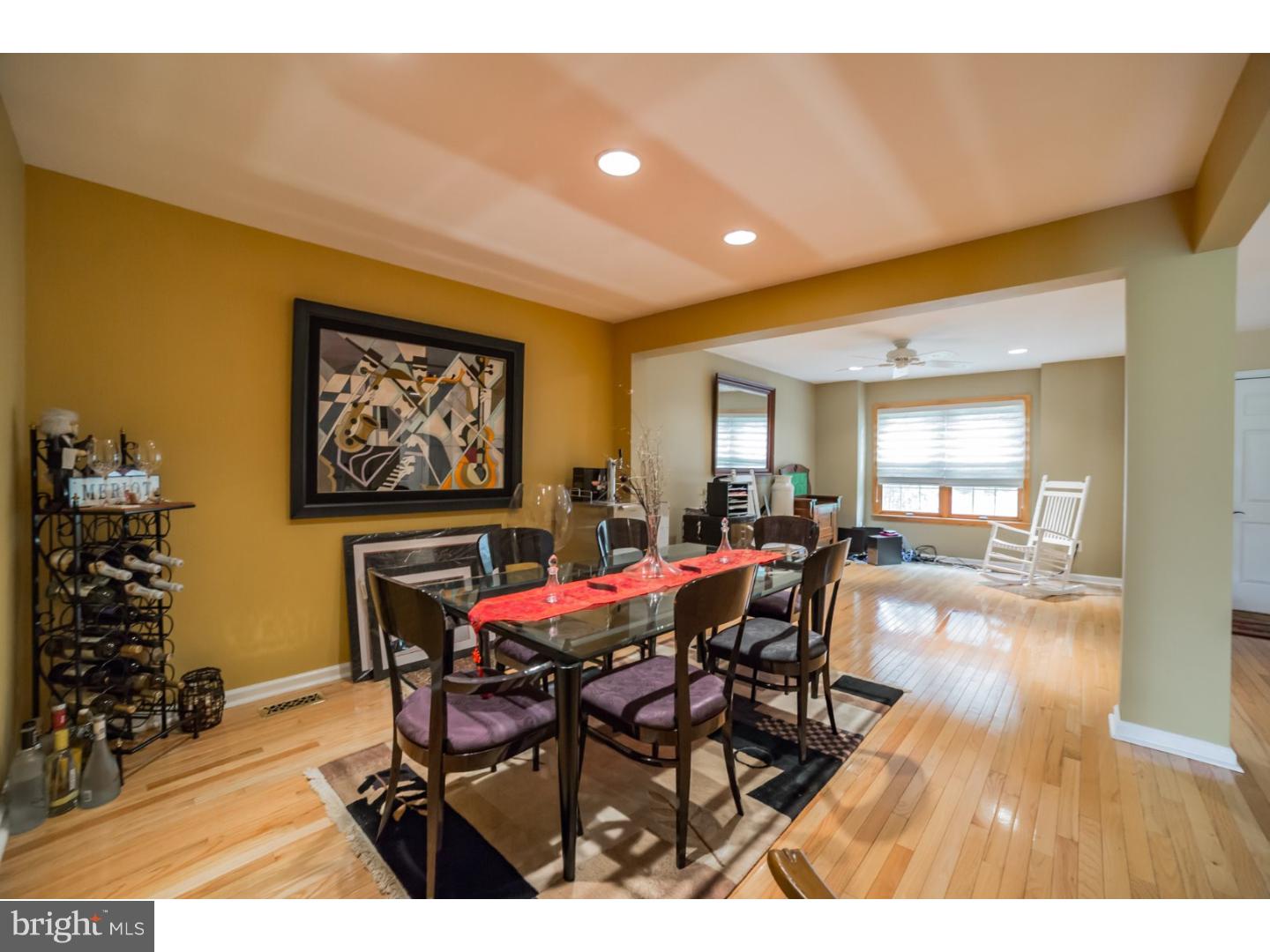 CREEKSIDE AT BLUE BELL - Residential