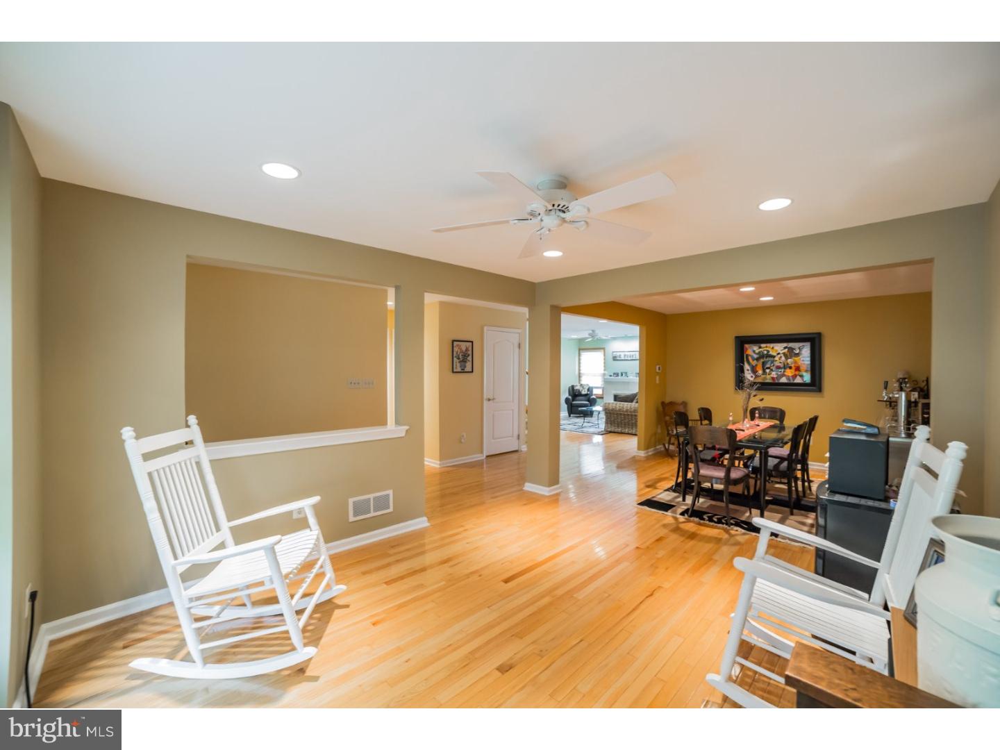 CREEKSIDE AT BLUE BELL - Residential