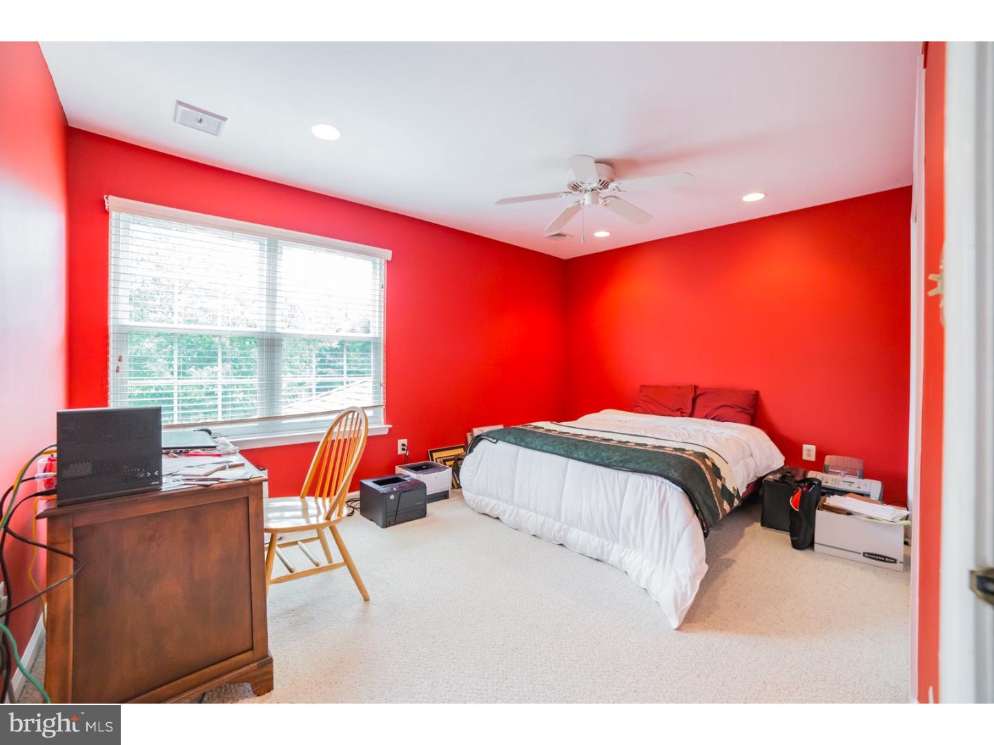 CREEKSIDE AT BLUE BELL - Residential