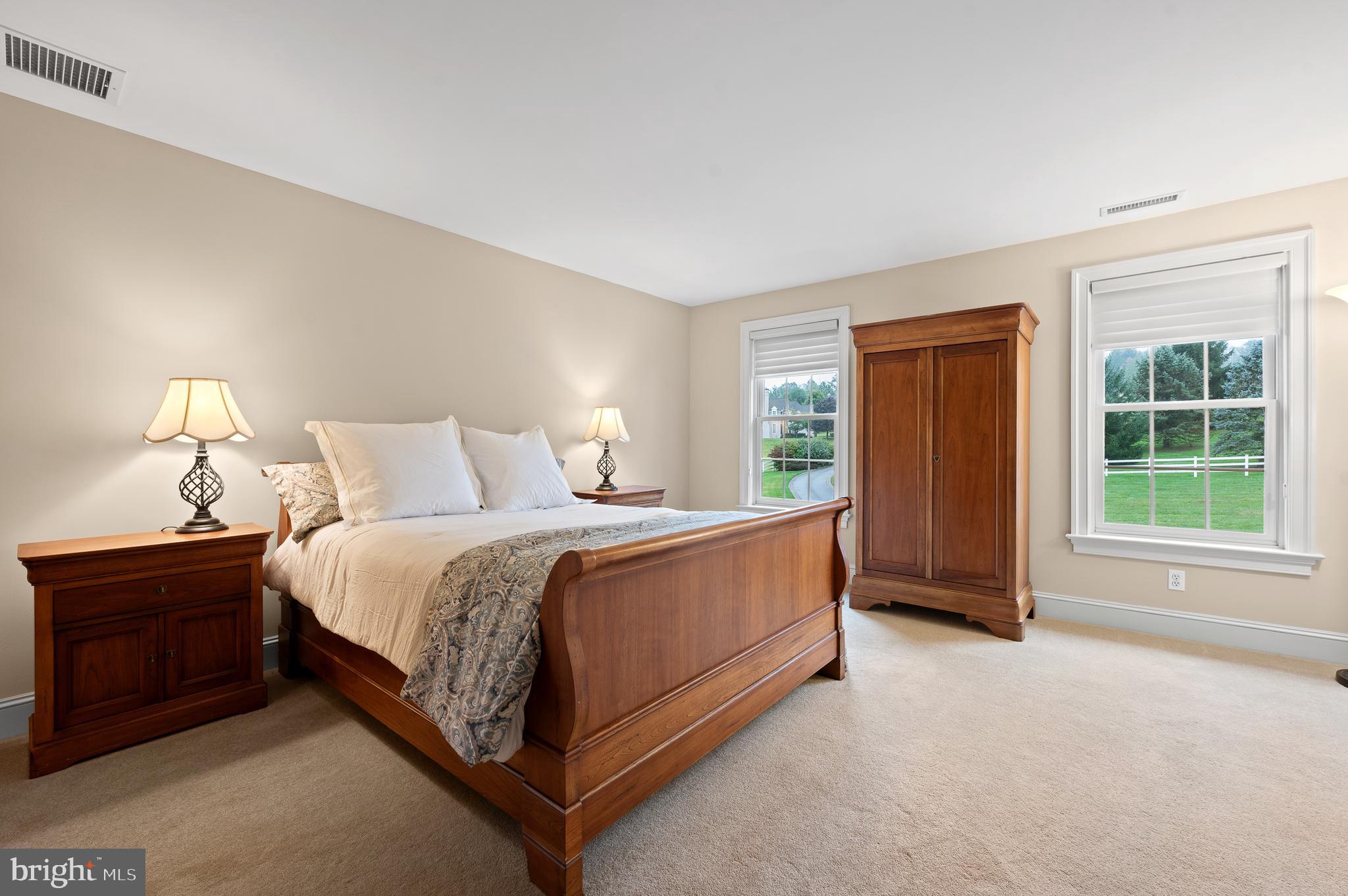 SPRING MEADOW FARM - Residential