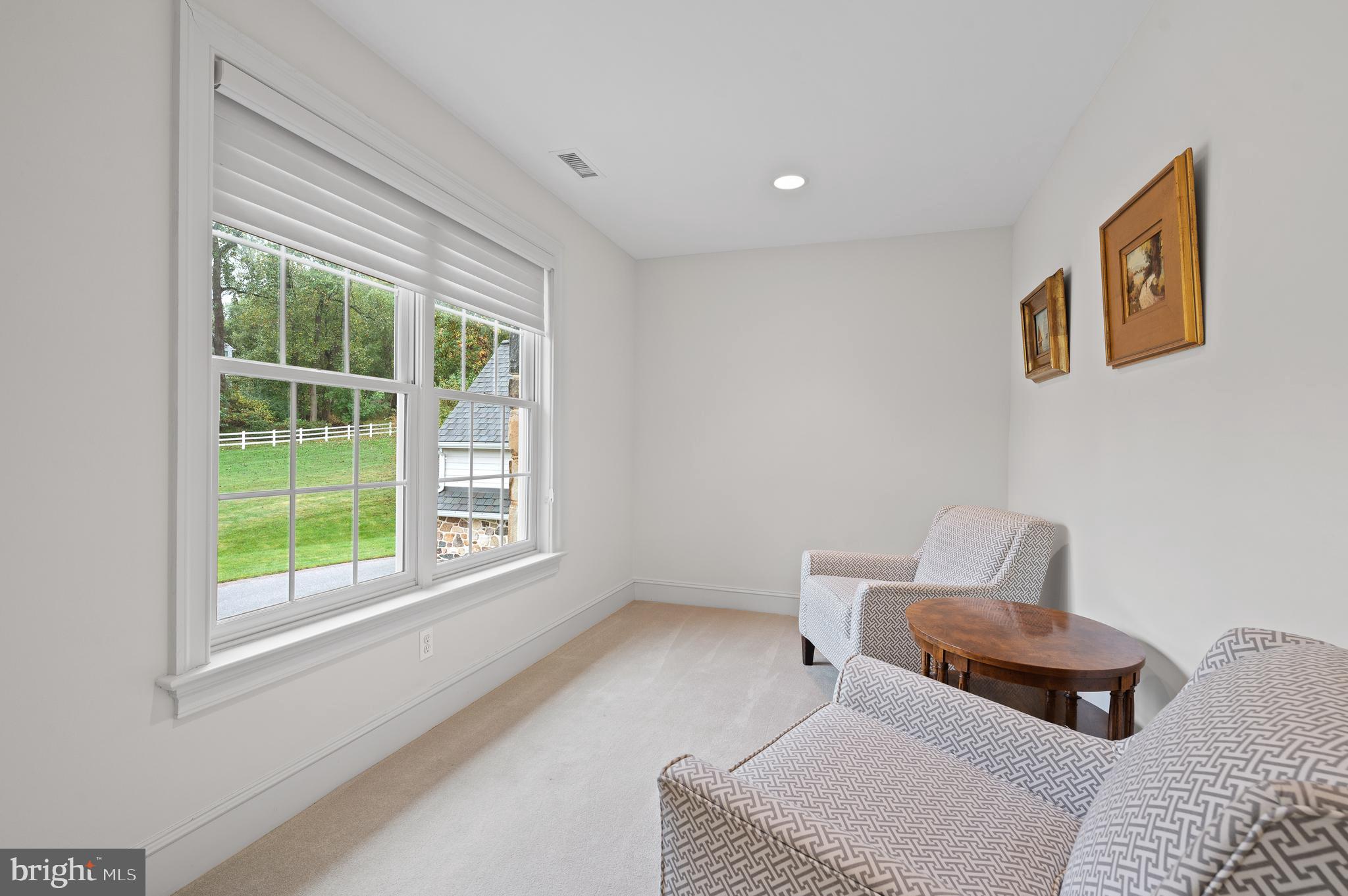 SPRING MEADOW FARM - Residential