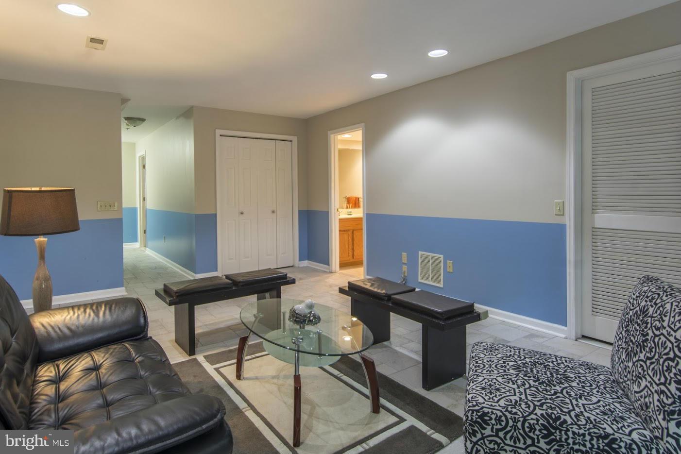 GERMANTOWN ESTATES - Residential