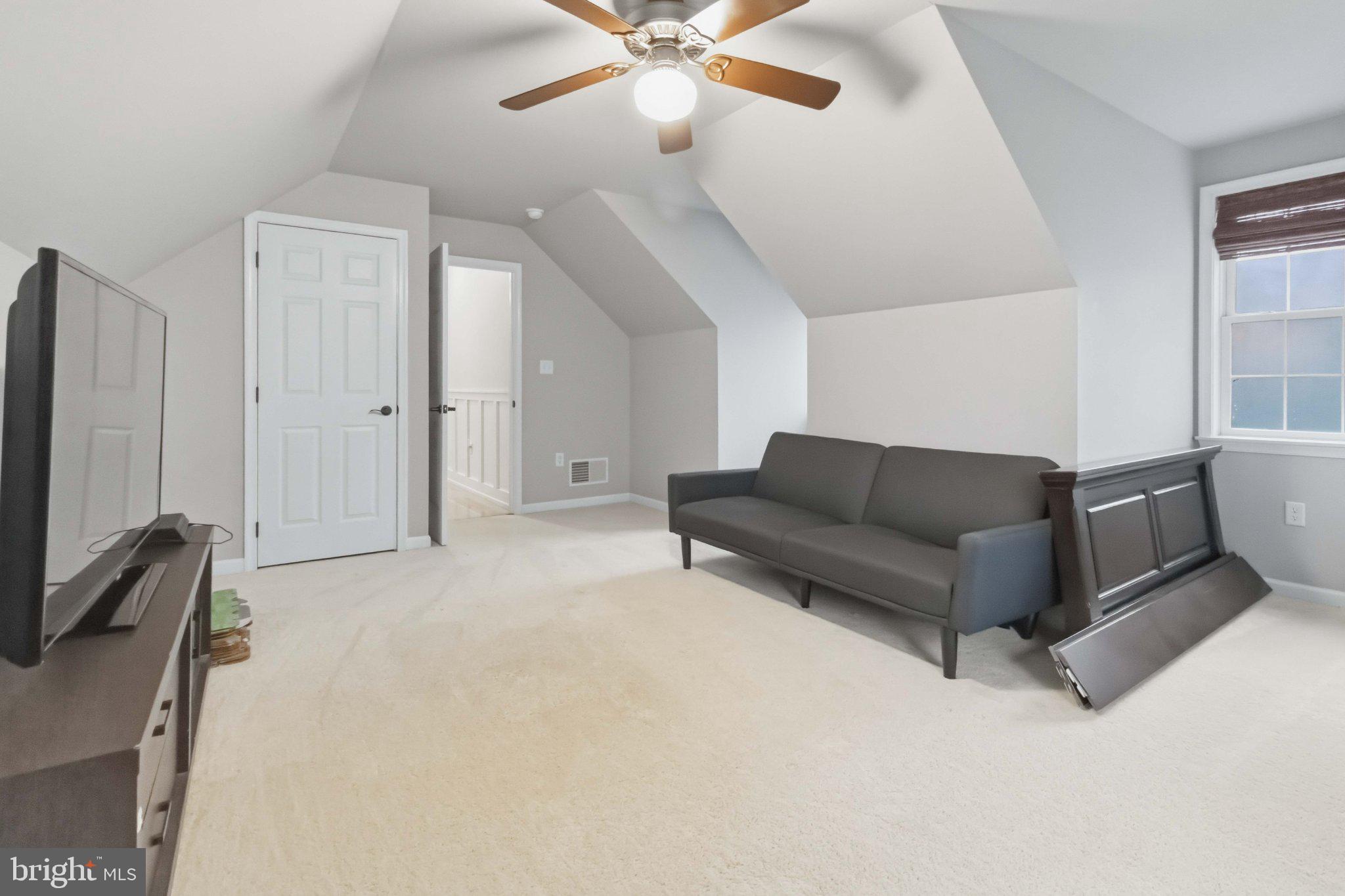 PHEASANT RIDGE - Residential